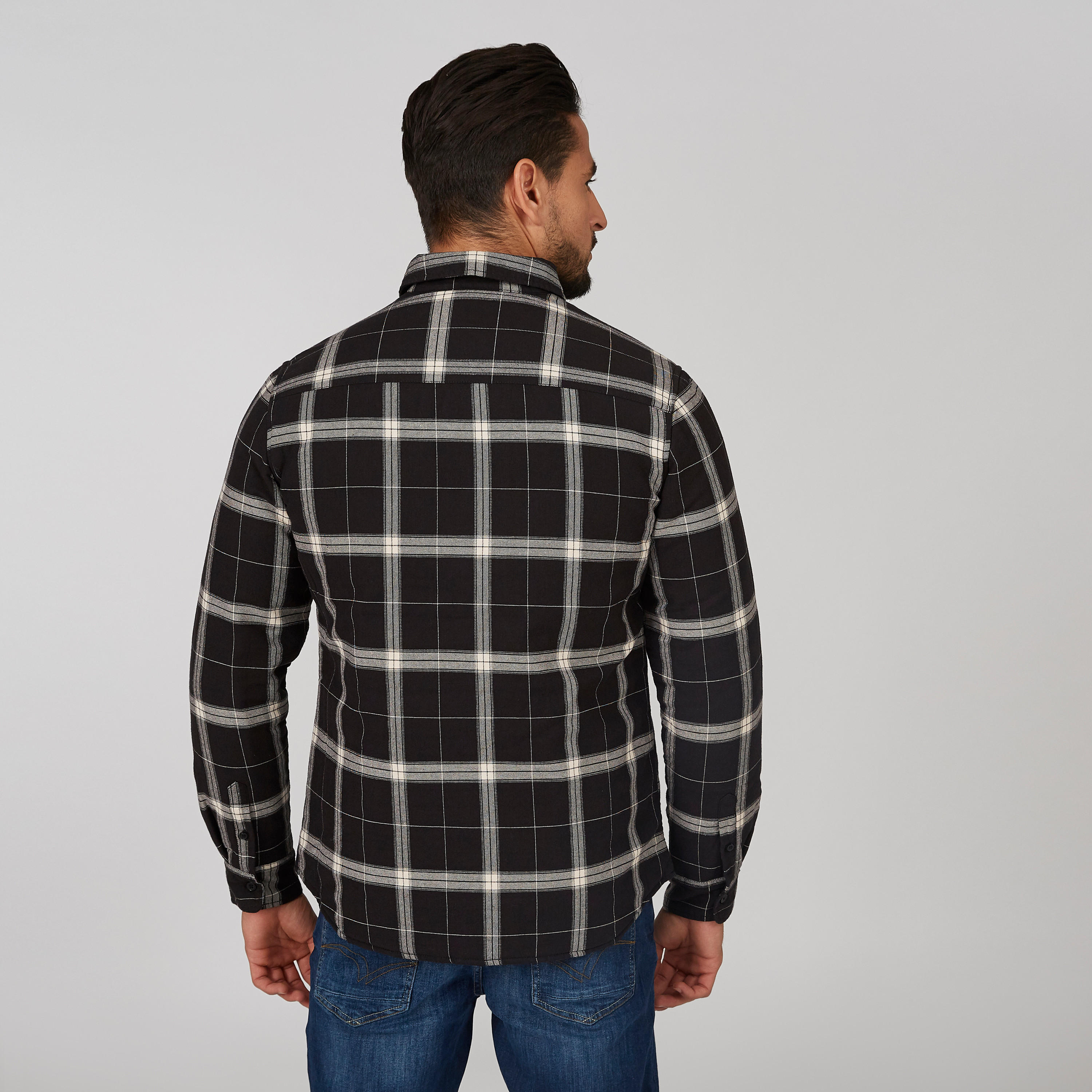 قميص مستدام كاروهات بأكمام طويلة وجيوب -men-clothing-jacketsandblazers-jackets-image-2