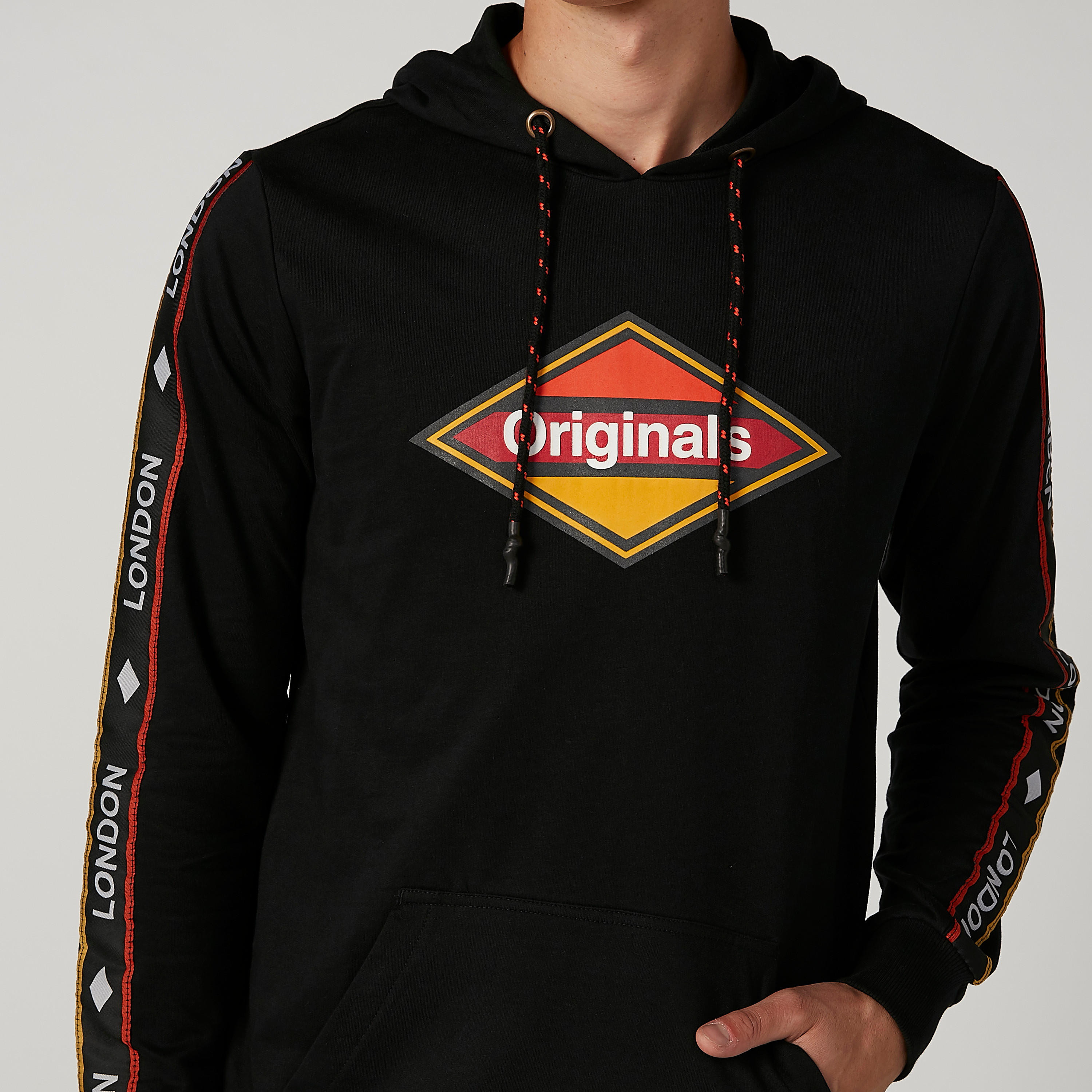 سويت شيرت بقبعة وأكمام طويلة وطبعات-men-winterwear-hoodiesandsweatshirts-image-7