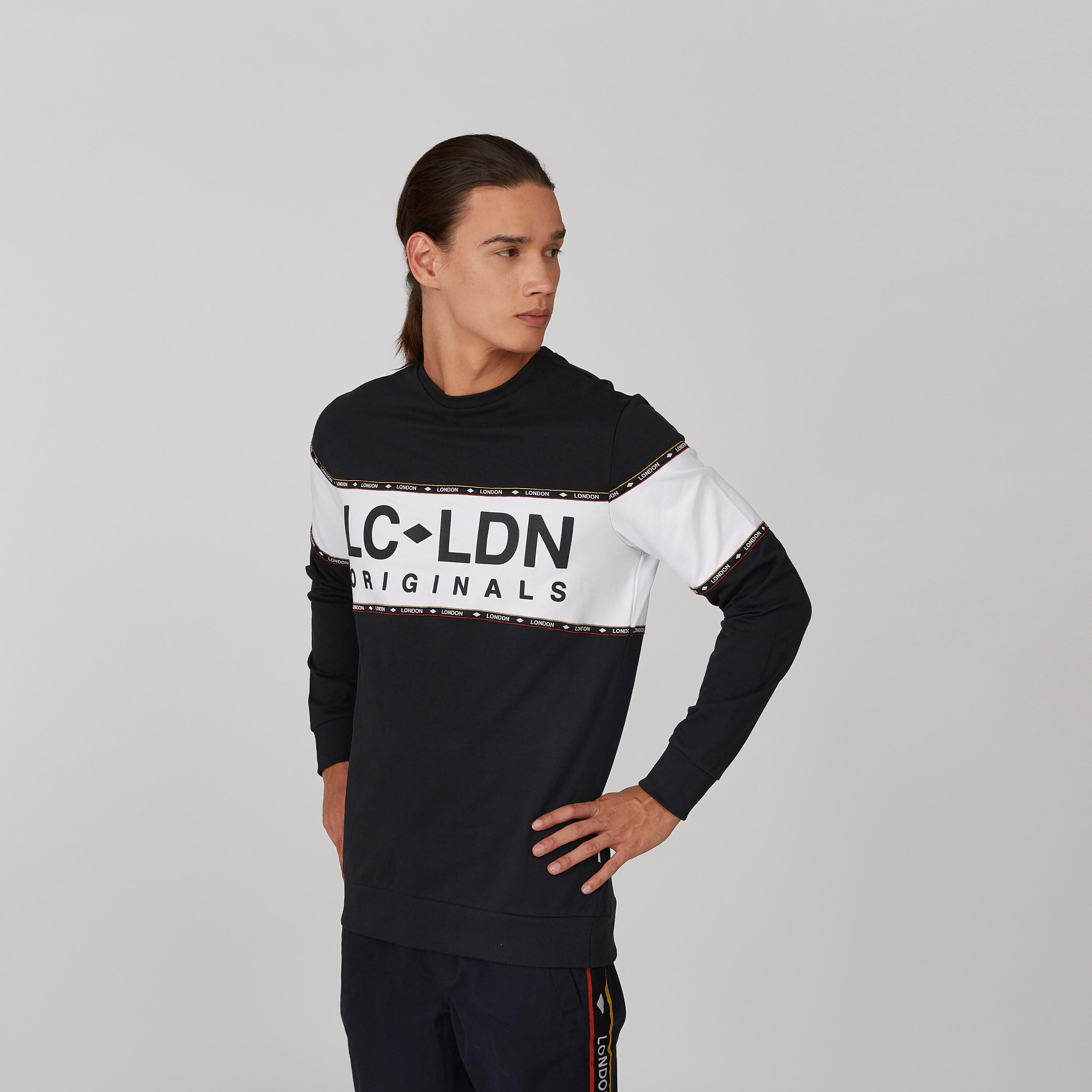 Lee Cooper Printed Sweatshirt with Crew Neck and Long Sleeves-men-winterwear-hoodiesandsweatshirts-image-5