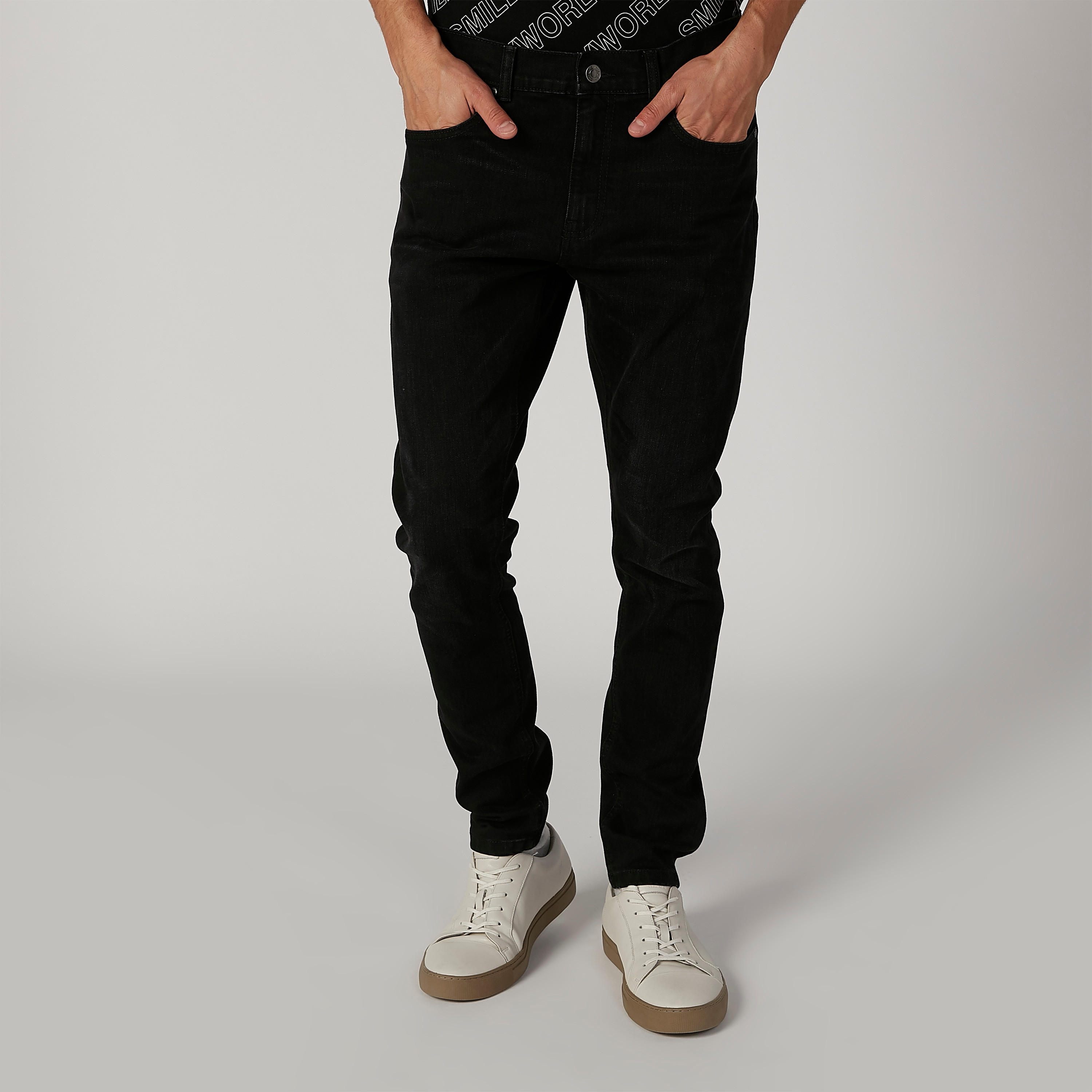 بنطلون جينز بجيوب وحلقات للحزام من لي كوبر-men-clothing-bottoms-jeans-image-1