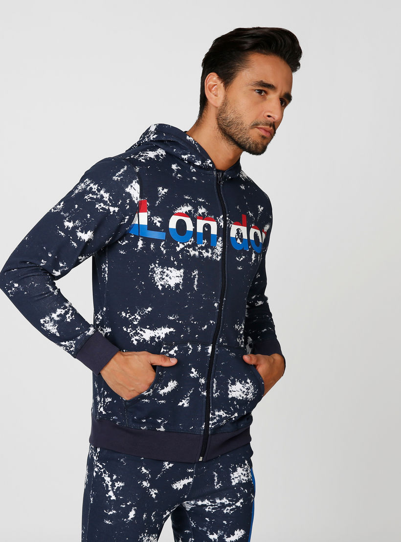 هودي بأكمام طويلة وجيوب وطبعات-men-winterwear-hoodiesandsweatshirts-image-5