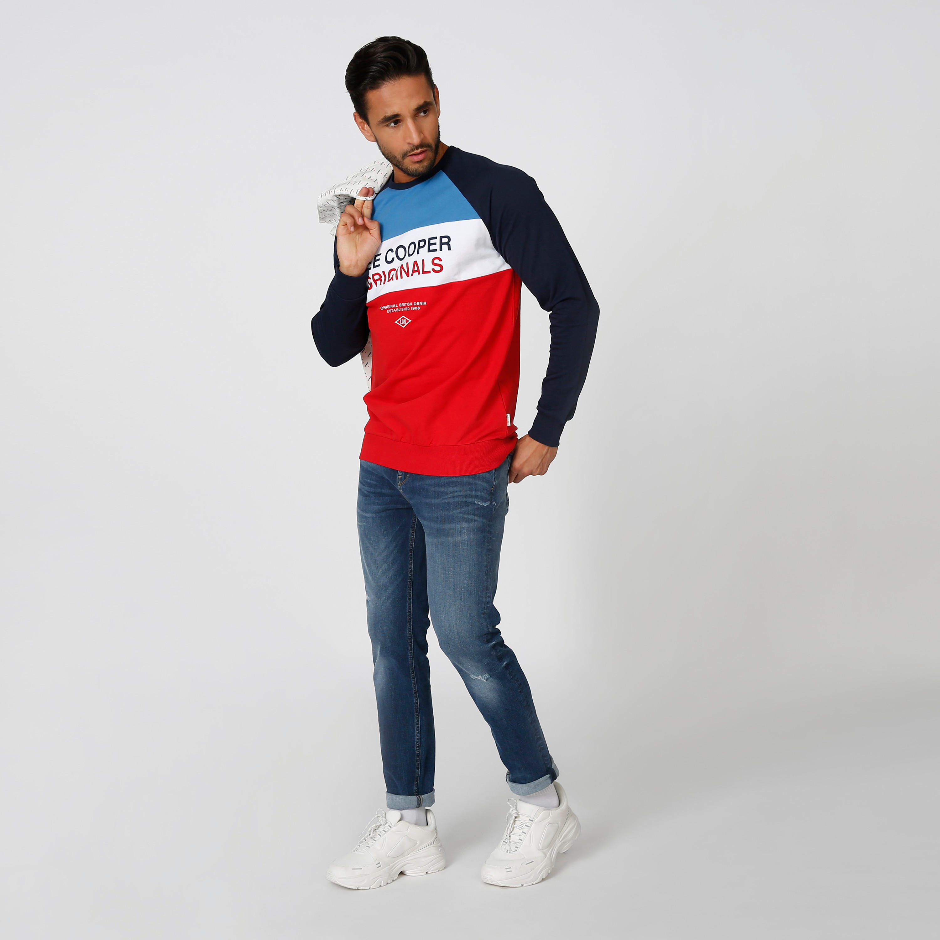 Sustainable Lee Cooper Printed Sweatshirt with Raglan Sleeves-men-winterwear-hoodiesandsweatshirts-image-2