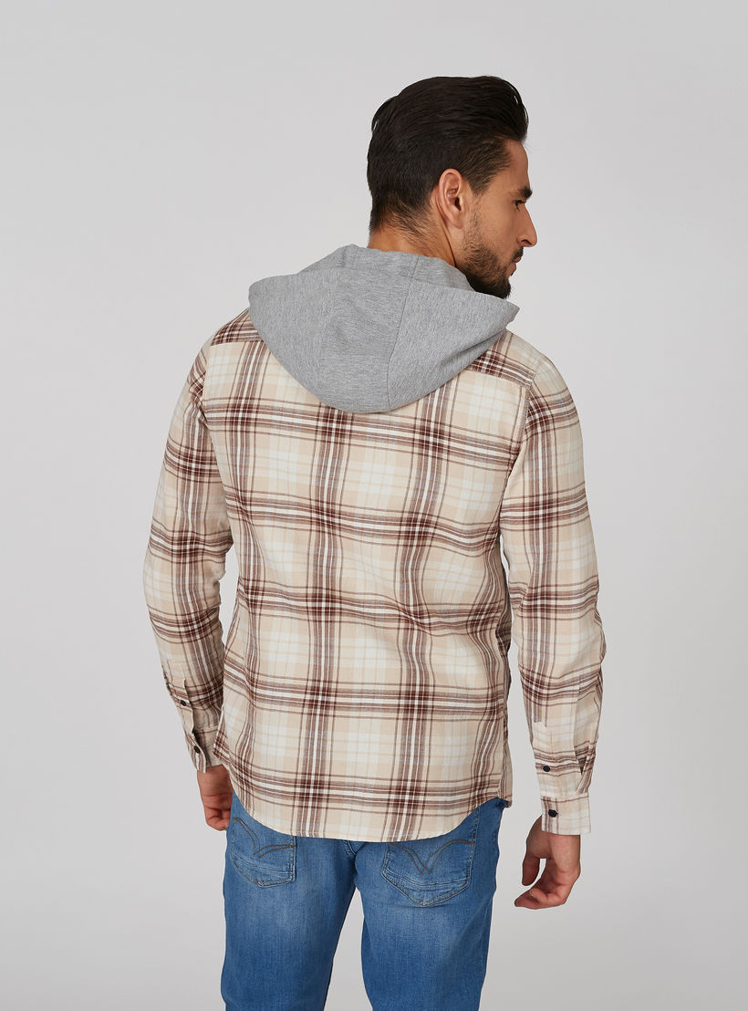 قميص كاروهات مستدام بقبّعة وأكمام طويلة -men-clothing-shirts-image-2
