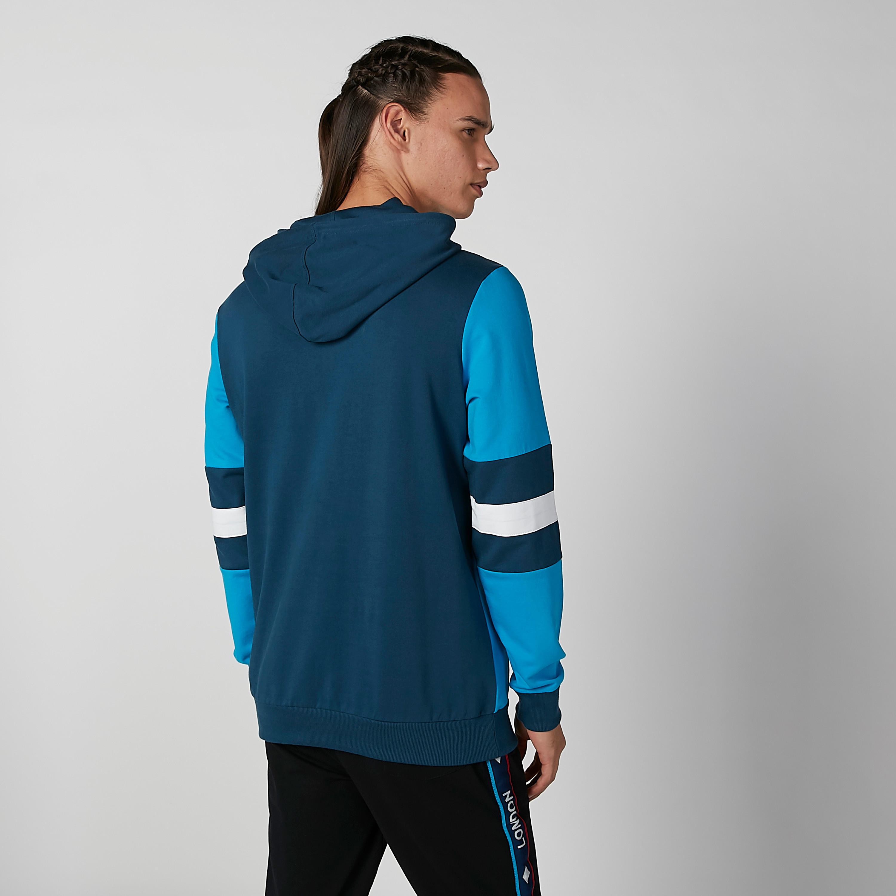 هودي مستدام بأكمام طويلة وجيوب كانجارو وطبعات -men-winterwear-hoodiesandsweatshirts-image-5