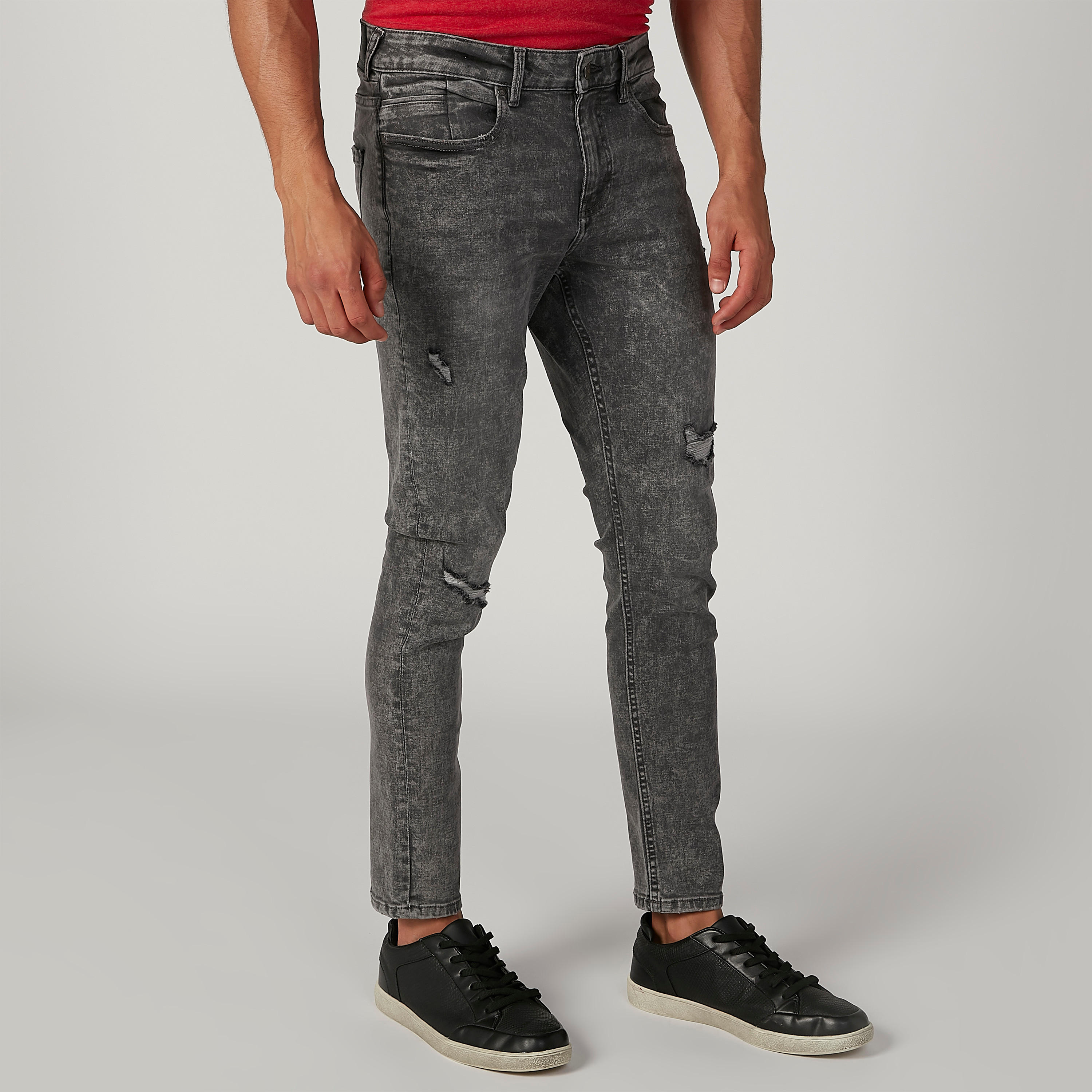 بنطلون جينز مستدام سكيني ممزّق بخصر متوسط الارتفاع وجيوب -men-clothing-bottoms-jeans-image-1