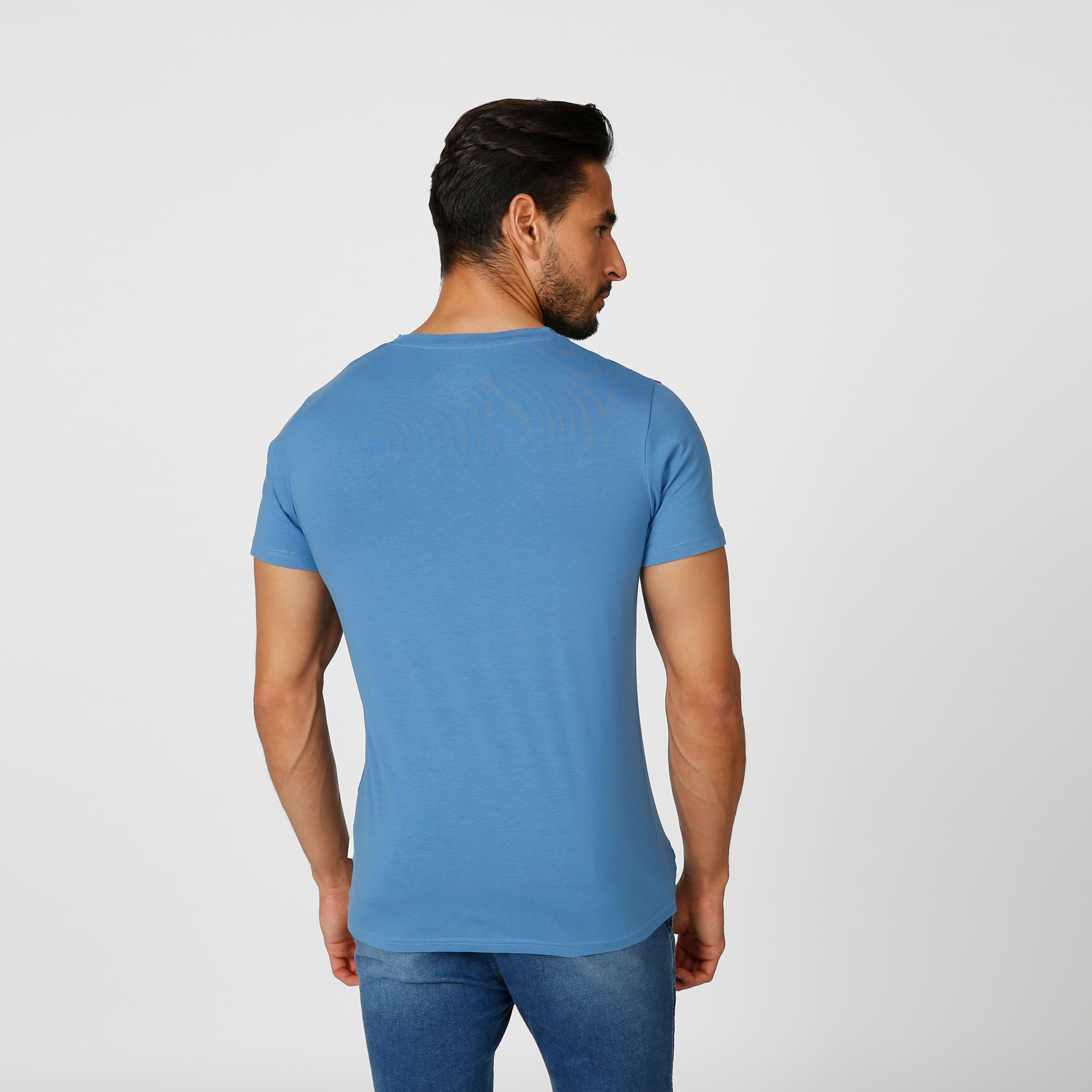 تيشيرت سادة بياقة مستديرة وأكمام قصيرة من لي كوبر-men-clothing-tshirtsandpolos-tshirts-image-2