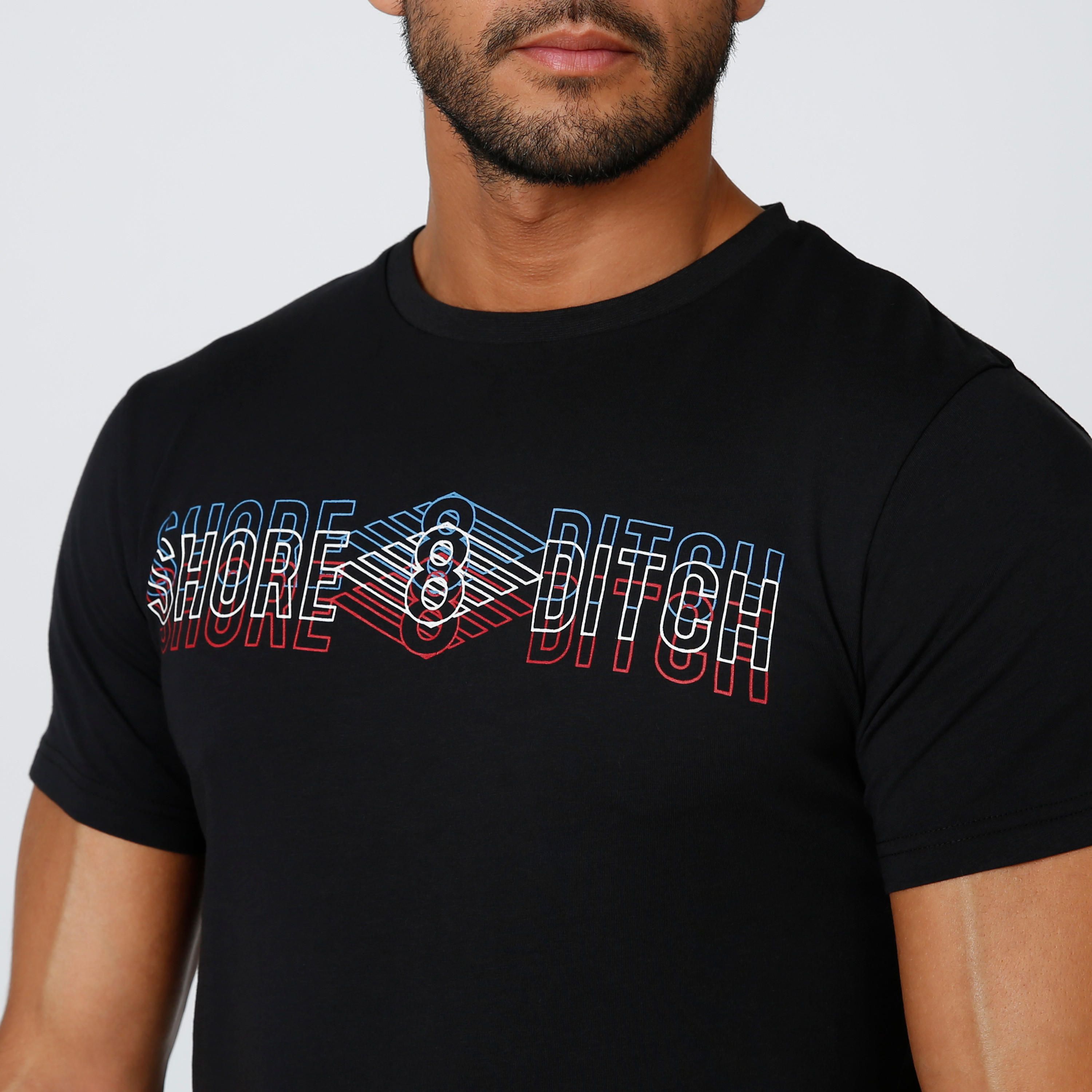 تيشيرت بياقة مستديرة وأكمام قصيرة وطبعات من لي كوبر-men-clothing-tshirtsandpolos-tshirts-image-1