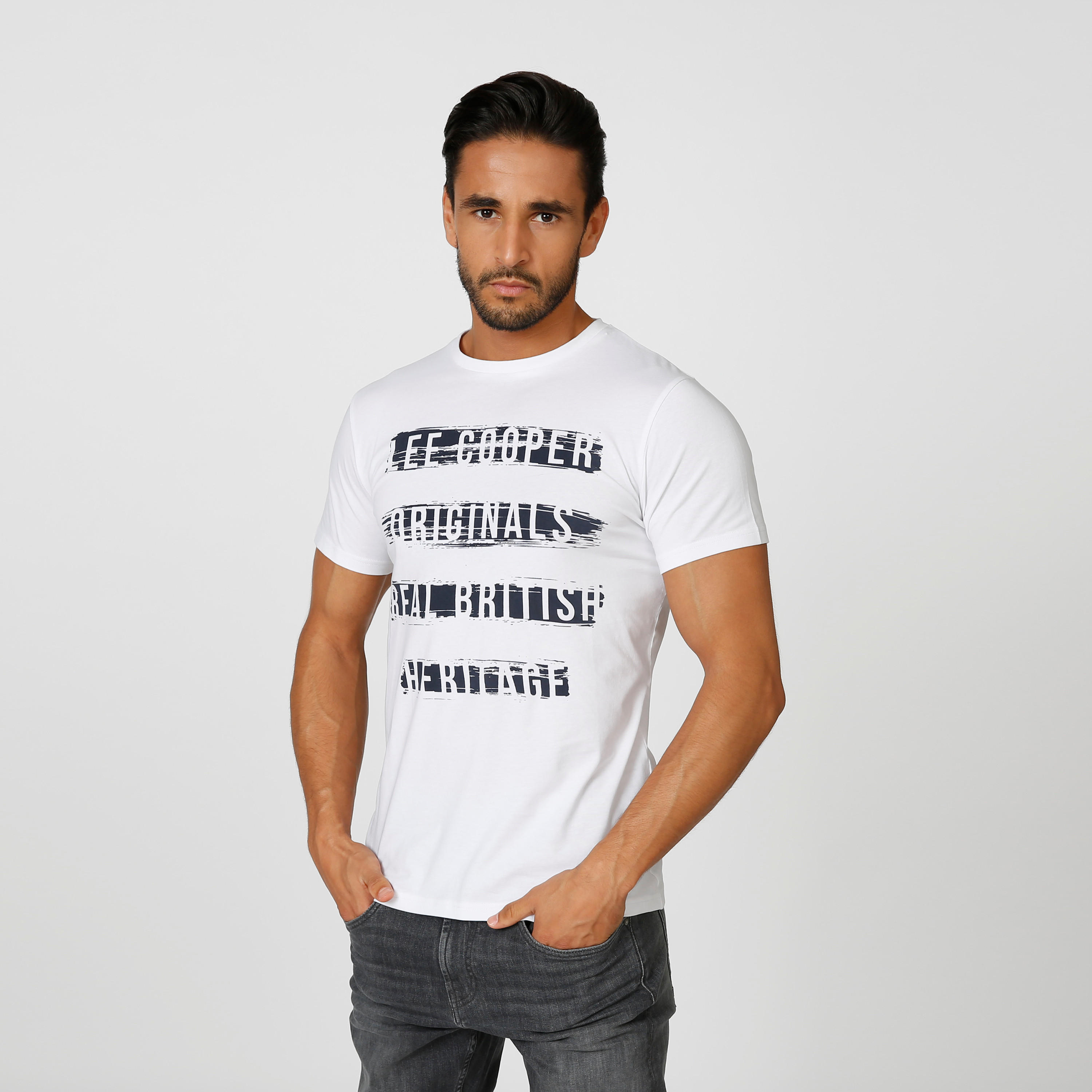 تيشيرت بياقة مستديرة وأكمام قصيرة وطبعات من لي كوبر-men-clothing-tshirtsandpolos-tshirts-image-1