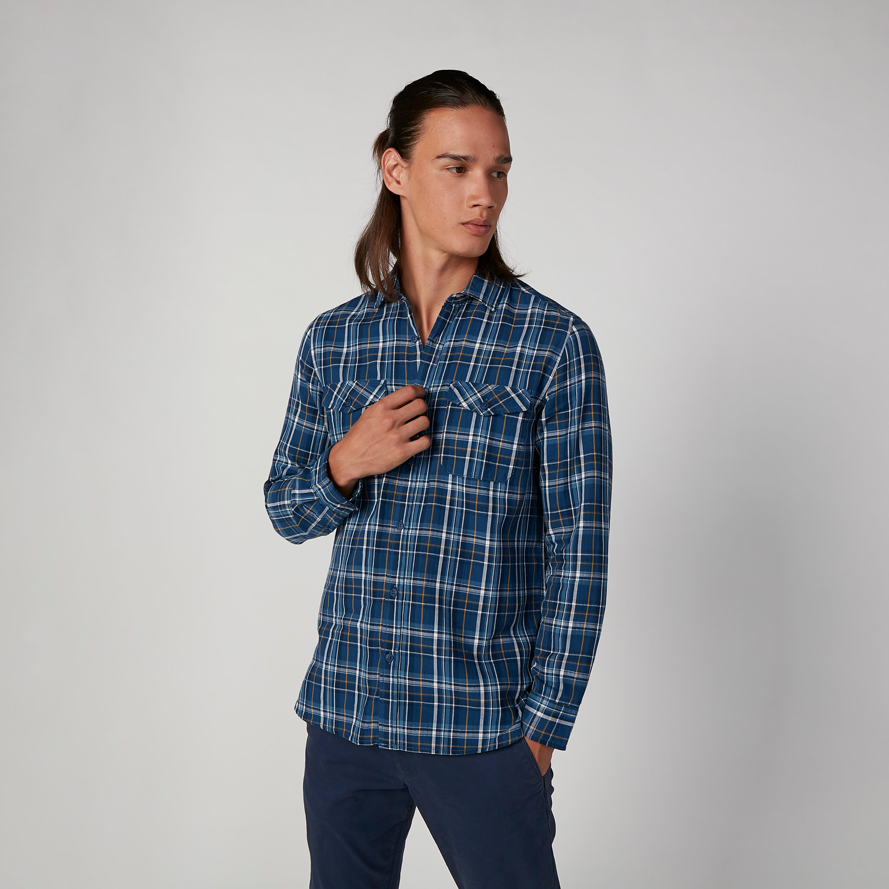 قميص كاروهات بأكمام طويلة وجيوب بطيّة من لي كوبر-men-clothing-shirts-image-1
