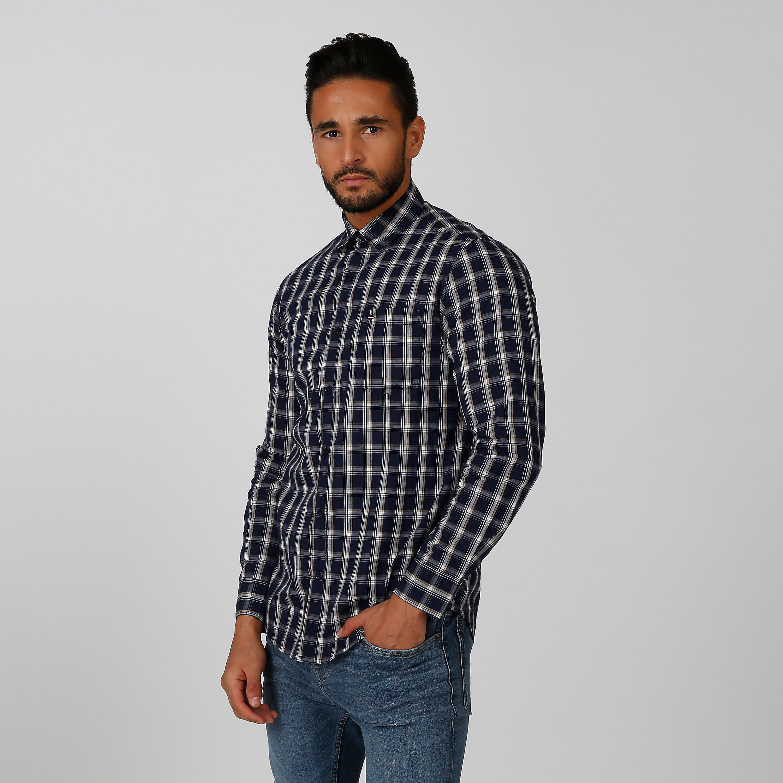 قميص مستدام كاروهات بياقة عاديّة وأكمام طويلة -men-clothing-shirts-image-4