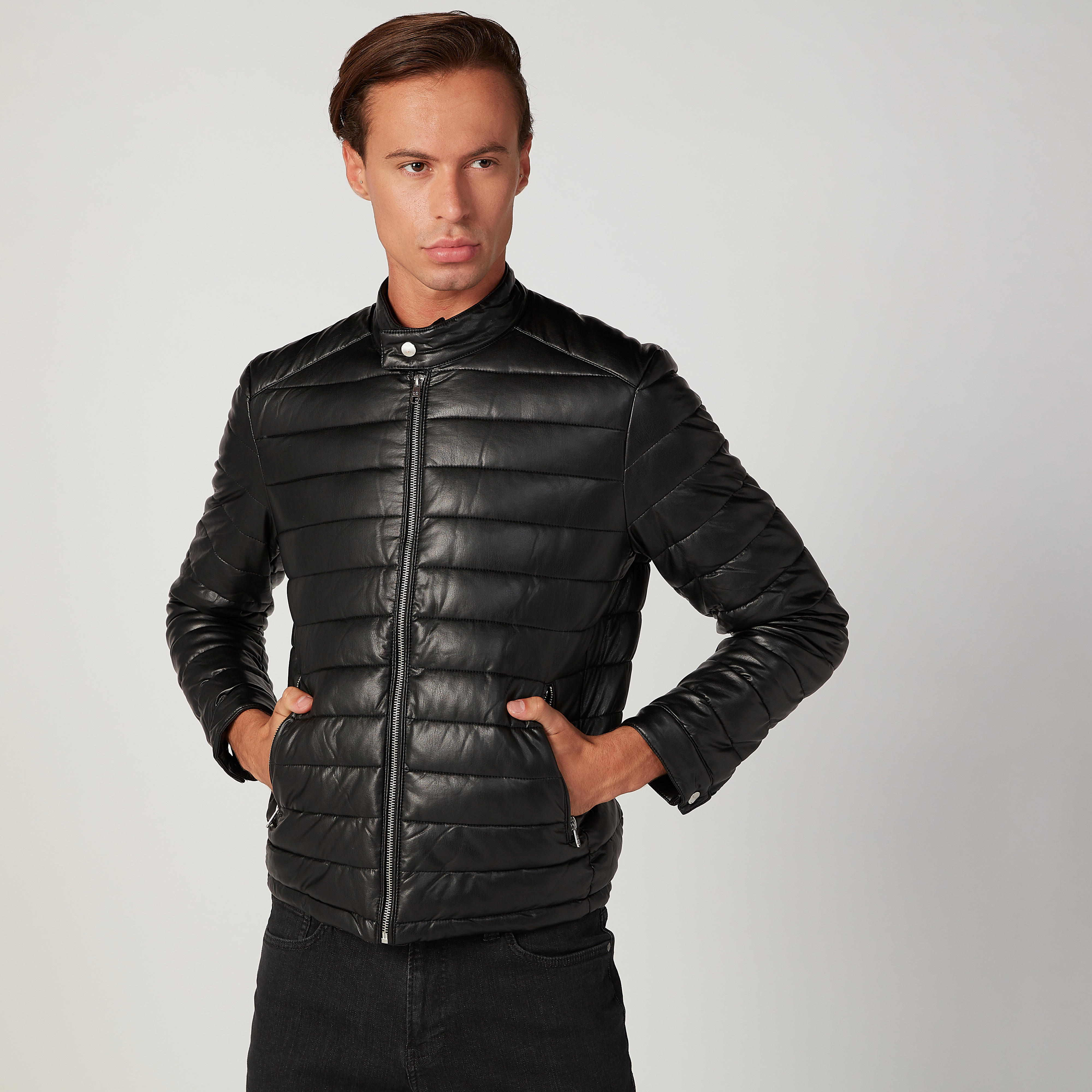 جاكيت مبطن بأكمام طويلة وتفاصيل جيوب من لي كوبر-men-clothing-jacketsandblazers-jackets-image-1