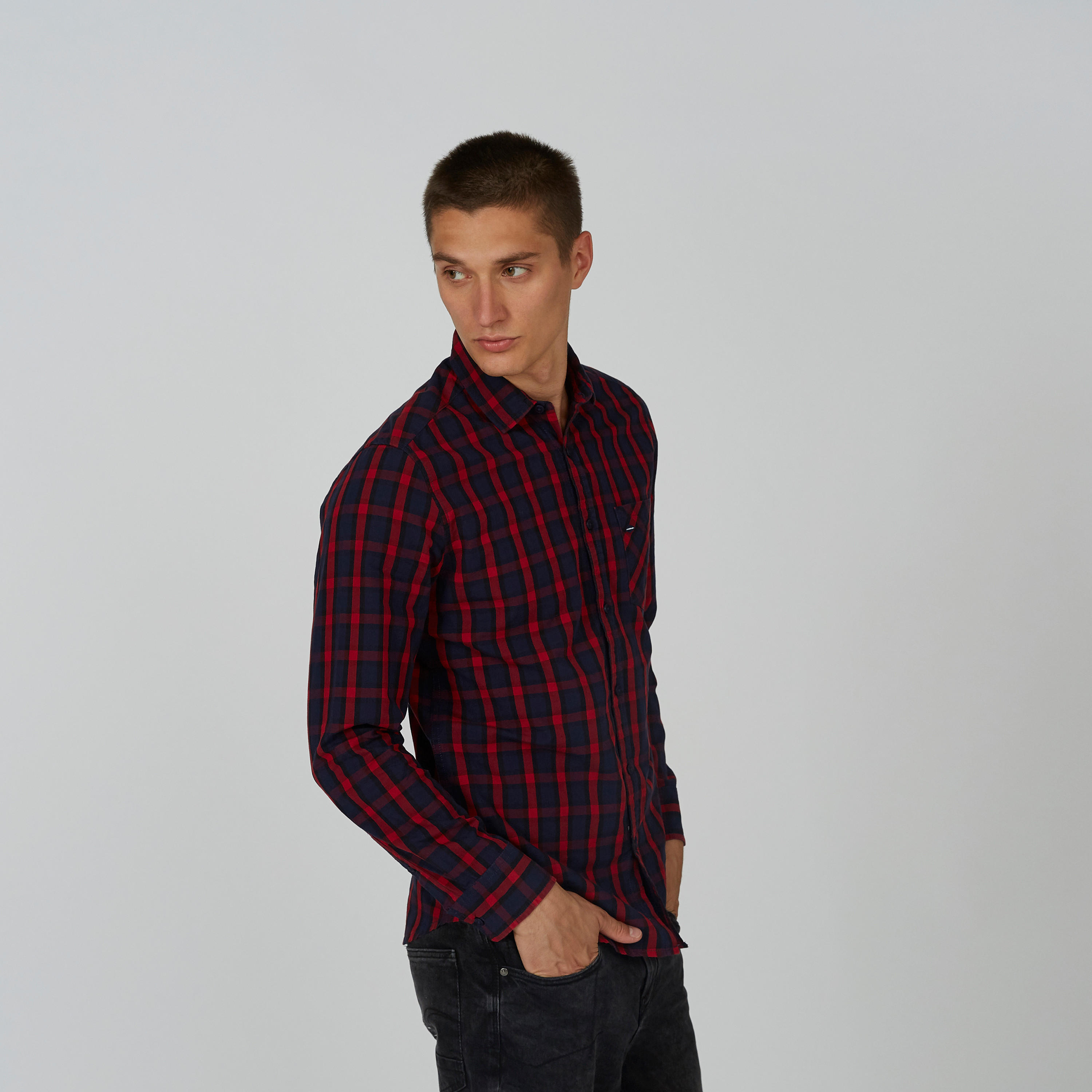 قميص مستدام كاروهات بياقة عادية وأكمام طويلة -men-clothing-shirts-image-4