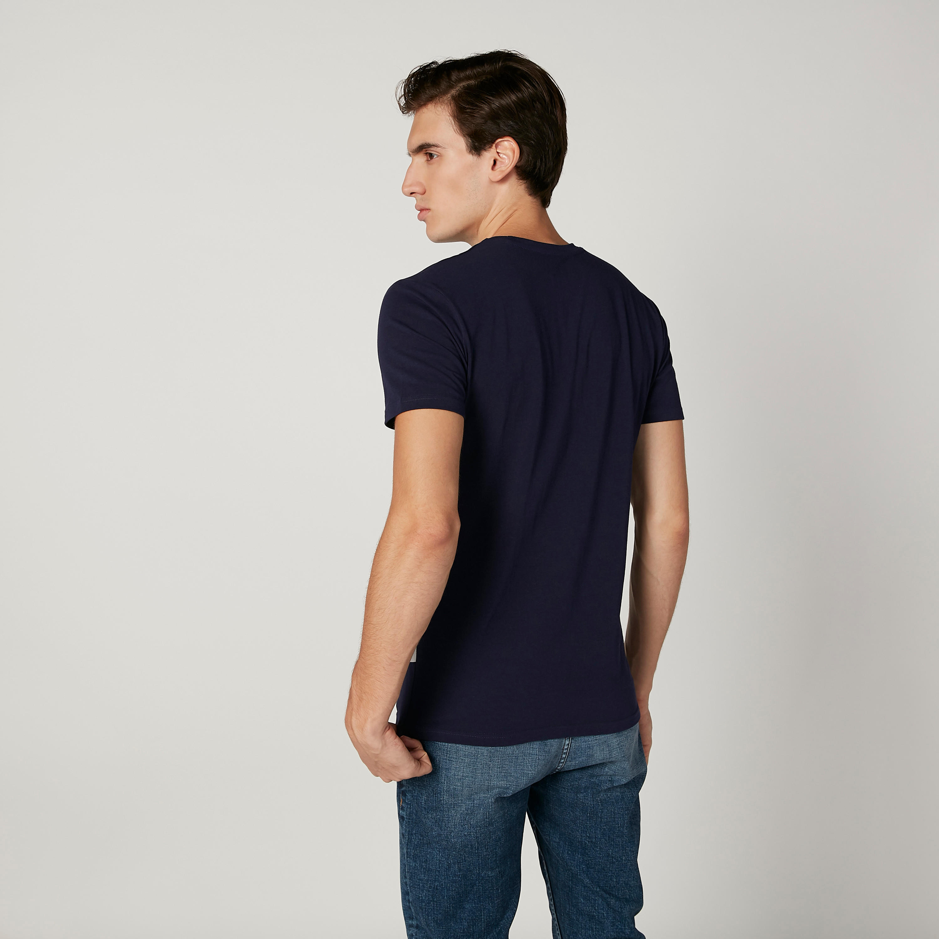 تيشيرت بياقة مستديرة وأكمام قصيرة وطبعات من لي كوبر-men-clothing-tshirtsandpolos-tshirts-image-1
