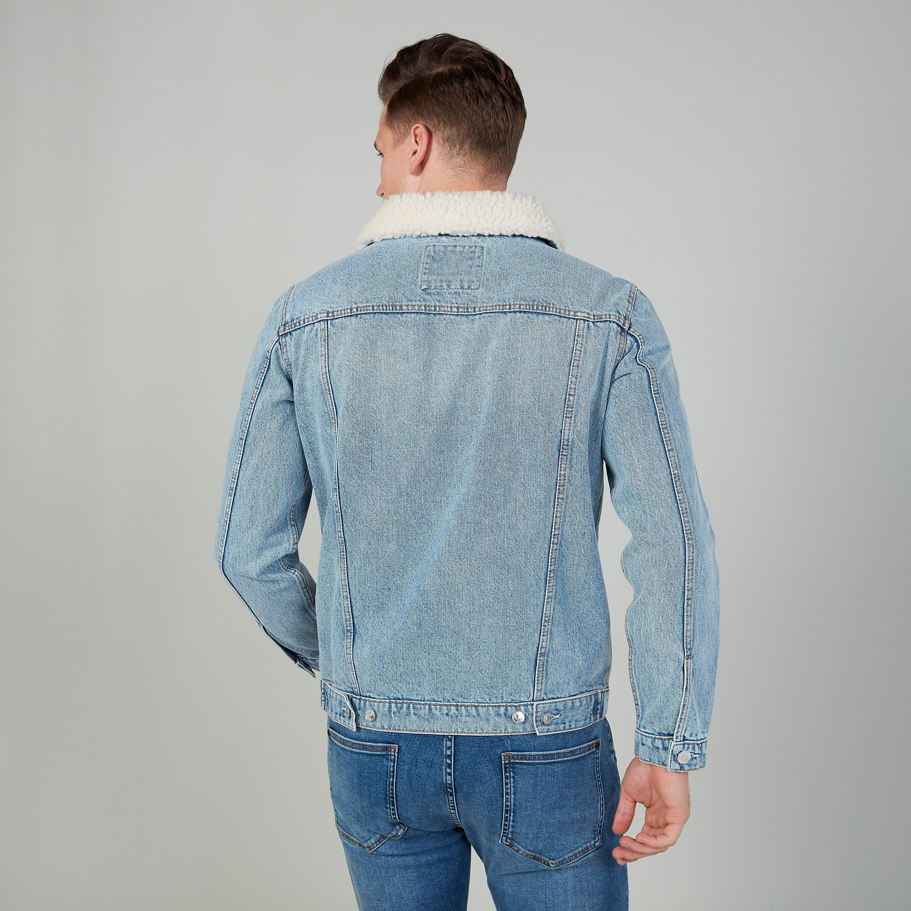 جاكيت دينم بأكمام طويلة وجيوب-men-clothing-jacketsandblazers-jackets-image-4