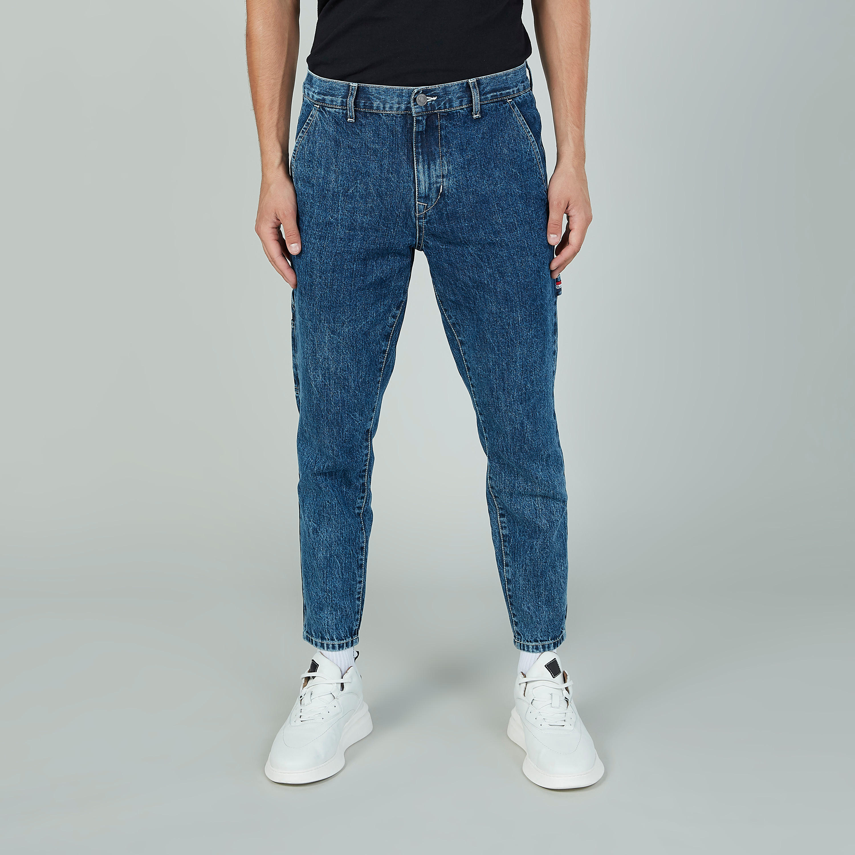 بنطلون جينز سادة طويل بجيوب وحلقات للحزام من لي كوبر-men-clothing-bottoms-jeans-image-1