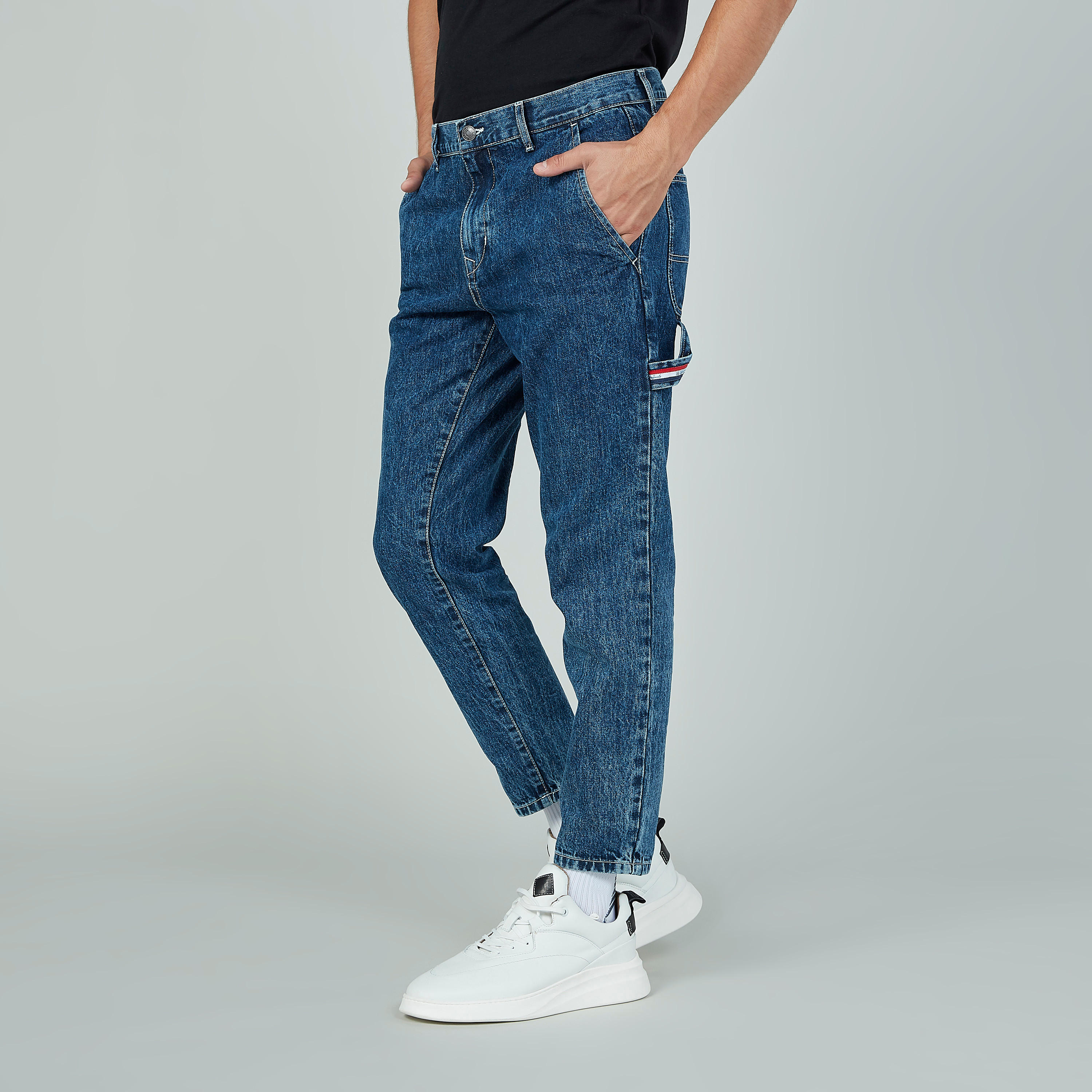 بنطلون جينز سادة طويل بجيوب وحلقات للحزام من لي كوبر-men-clothing-bottoms-jeans-image-3