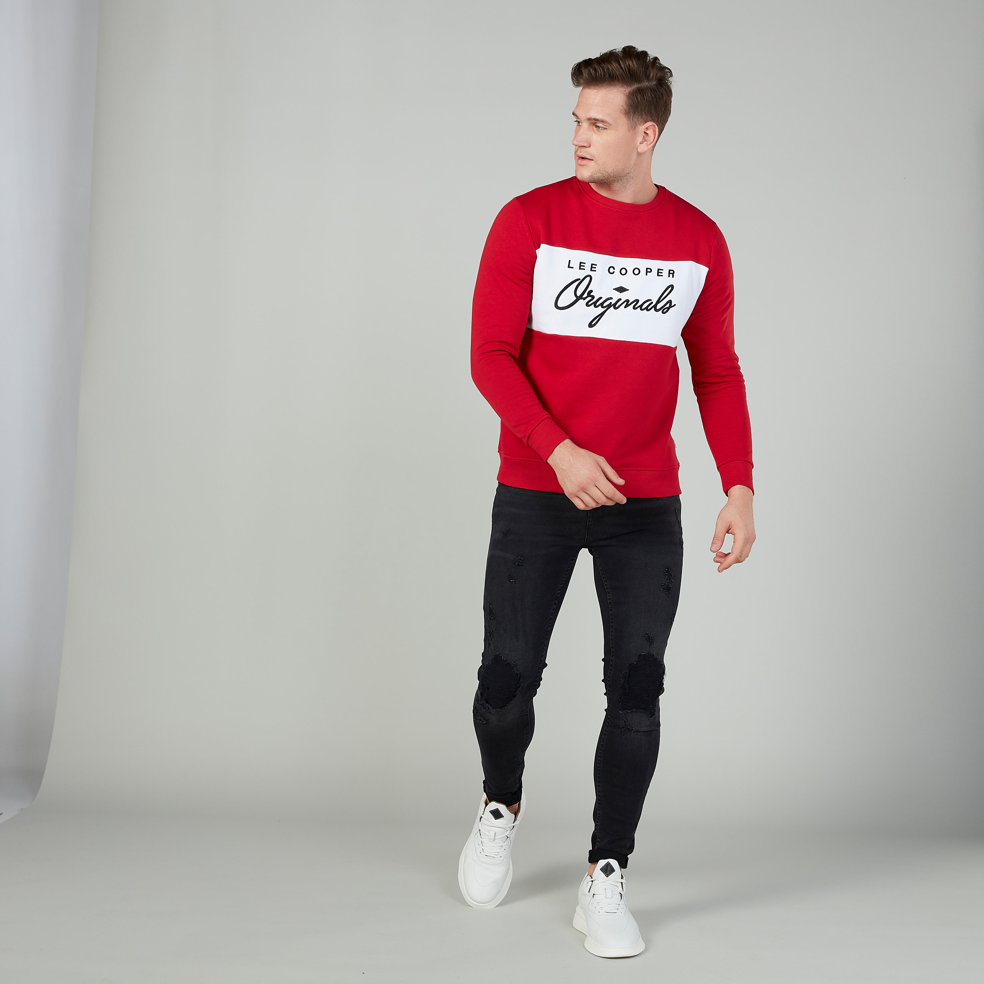 كنزة بياقة مستديرة وأكمام طويلة وطبعات من لي كوبر-men-winterwear-hoodiesandsweatshirts-image-2