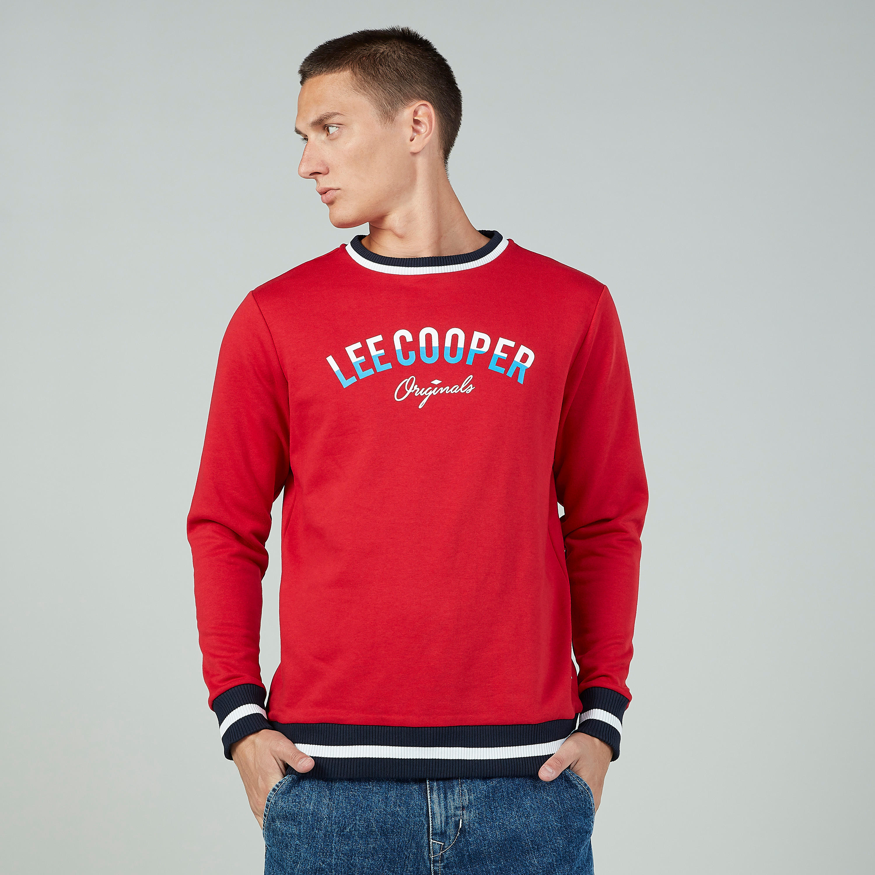 كنزة بياقة مستديرة وأكمام طويلة وطبعات من لي كوبر-men-winterwear-hoodiesandsweatshirts-image-1