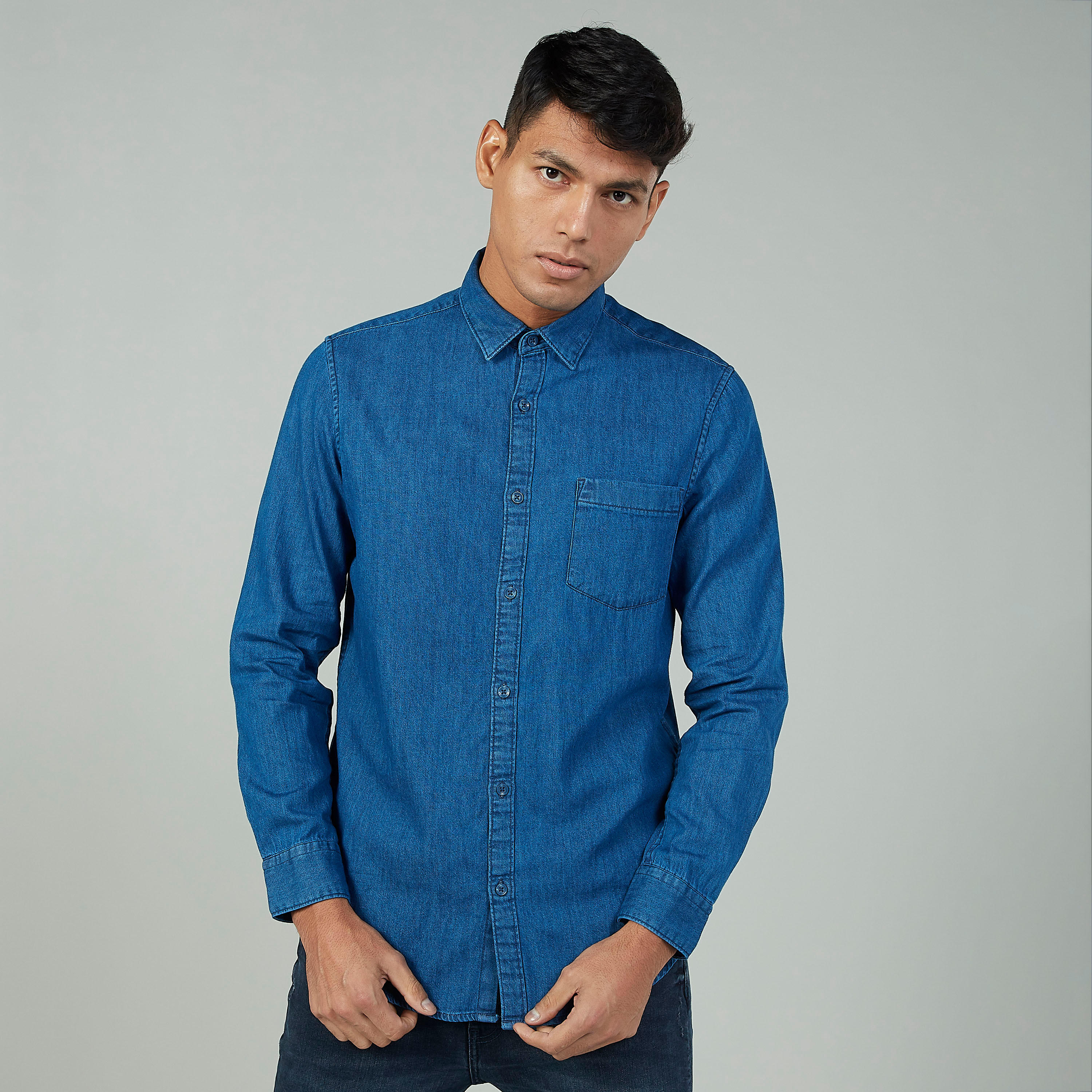 قميص سادة بأكمام طويلة وجيب على الصدر من لي كوبر-men-clothing-shirts-image-1