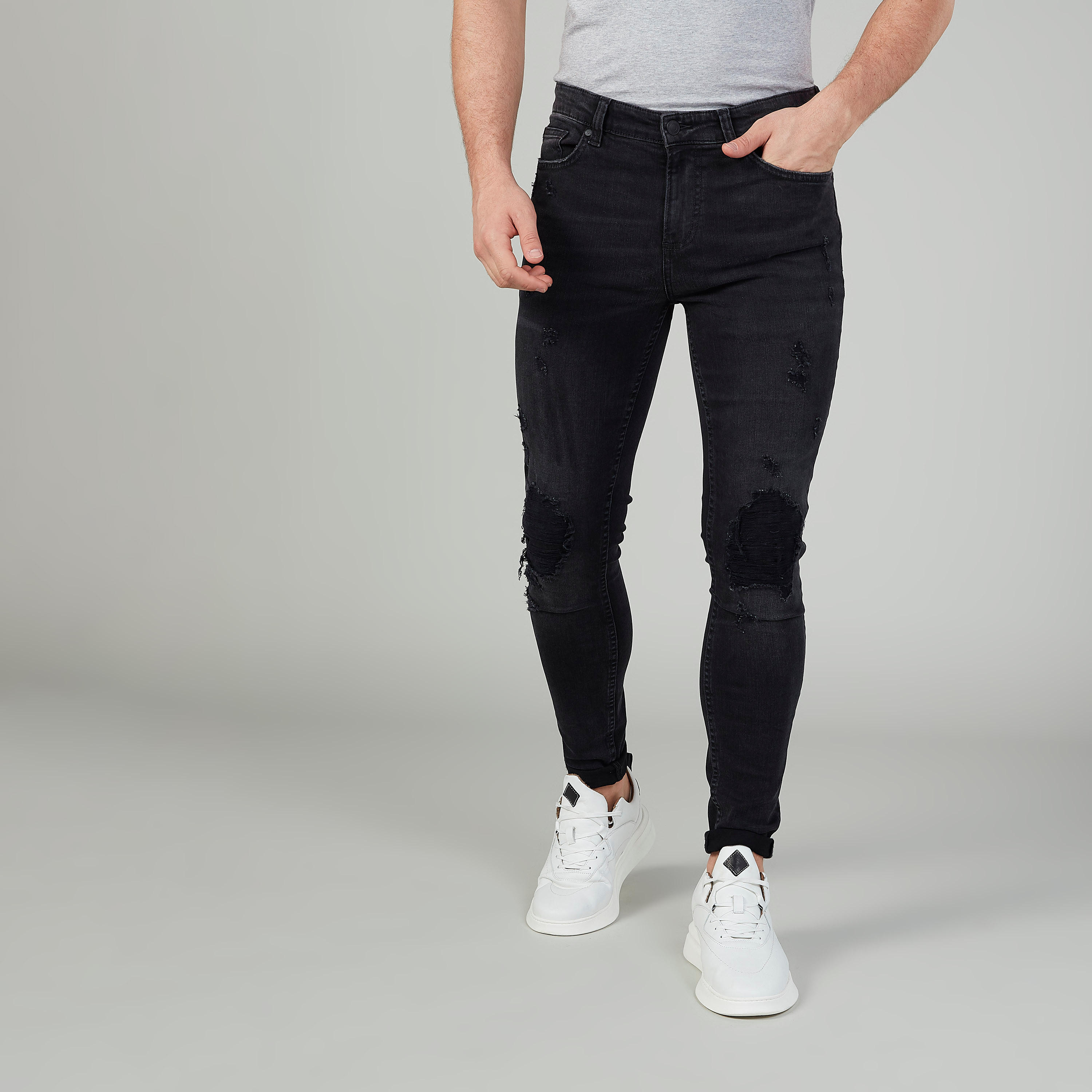 بنطلون جينز ممزّق بجيوب وحلقات للحزام من لي كوبر-men-clothing-bottoms-jeans-image-1