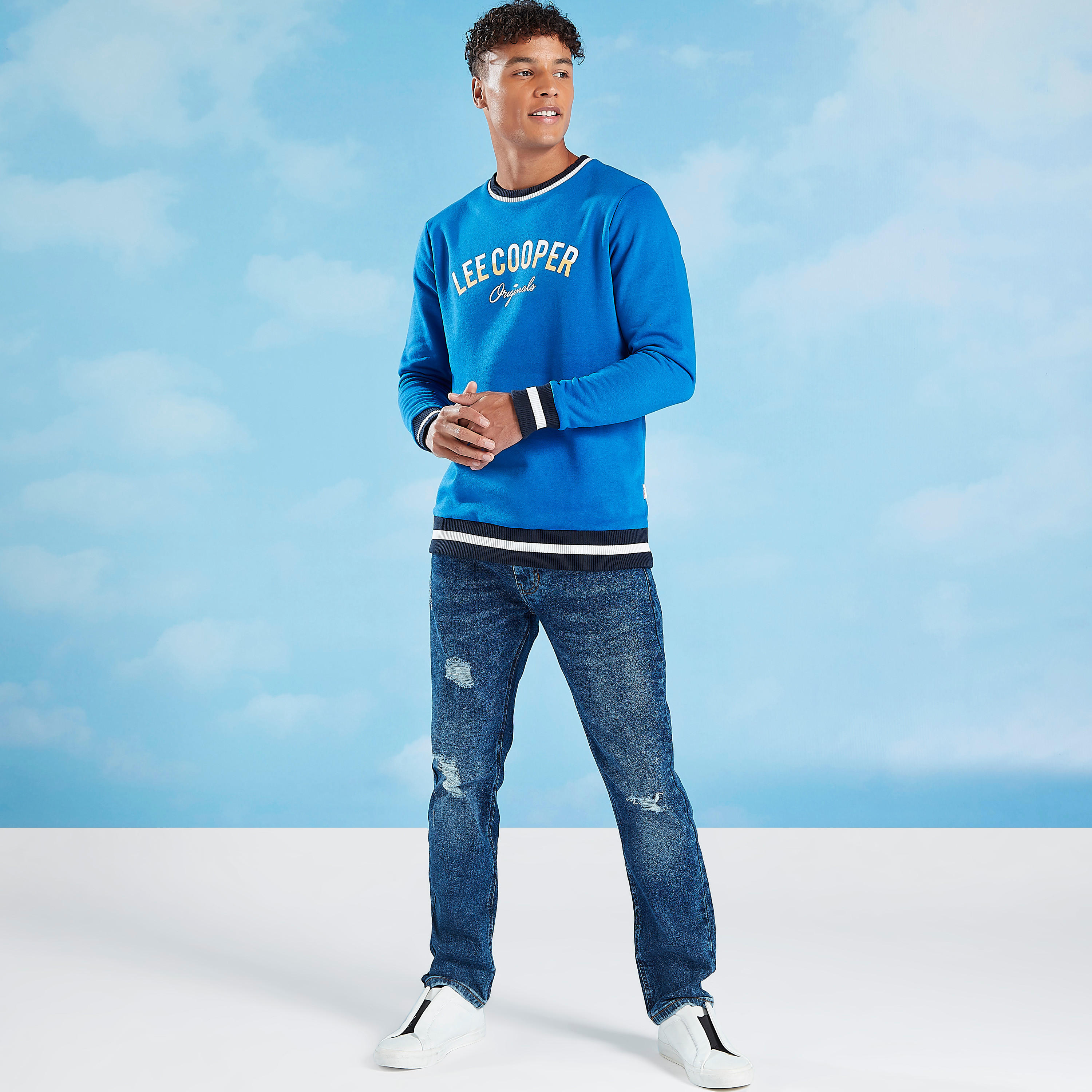 بنطلون جينز طويل ممزق بجيوب من لي كوبر-men-clothing-bottoms-jeans-image-2