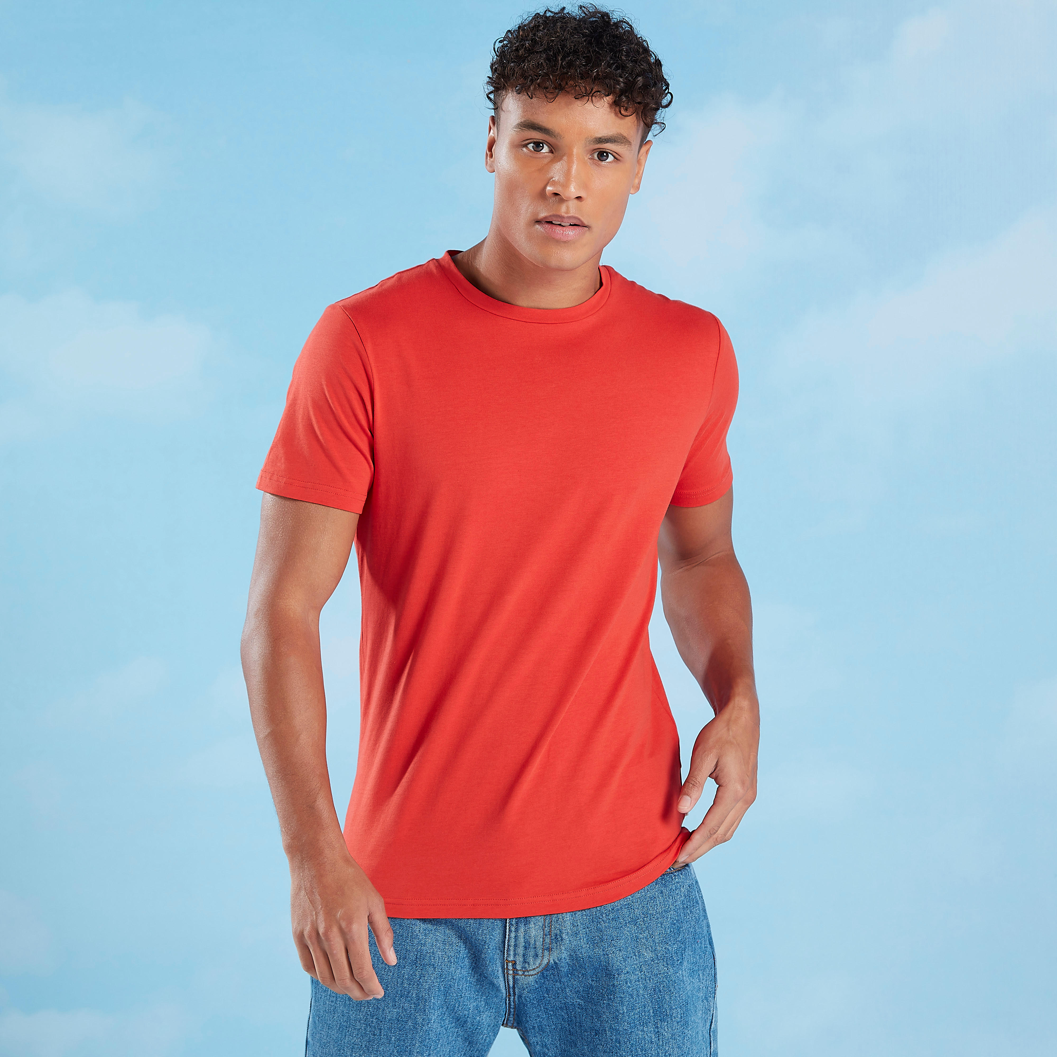 Lee Cooper Solid Round Neck T-shirt with Short Sleeves-men-clothing-tshirtsandpolos-tshirts-image-3
