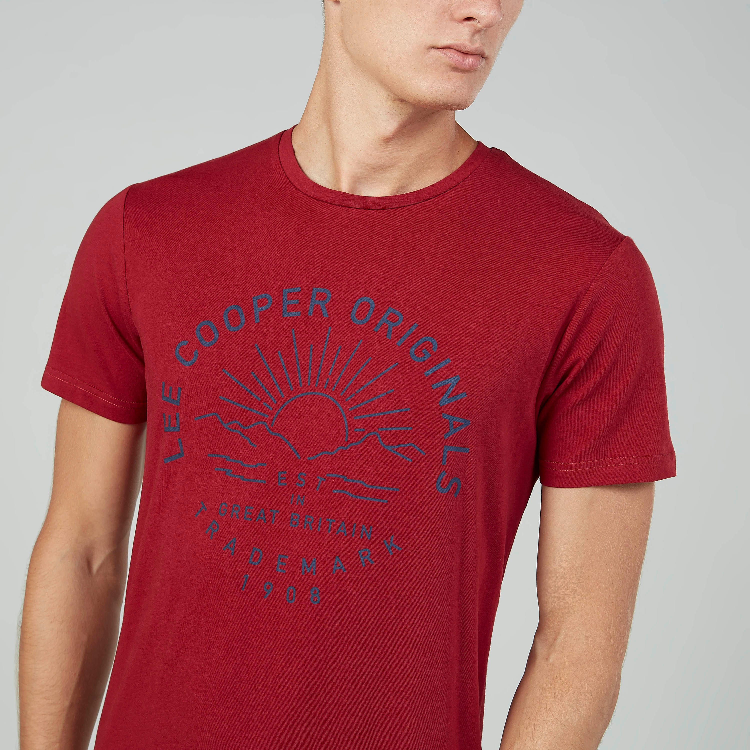 تيشيرت بياقة مستديرة وأكمام قصيرة وطبعات من لي كوبر-men-clothing-tshirtsandpolos-tshirts-image-3