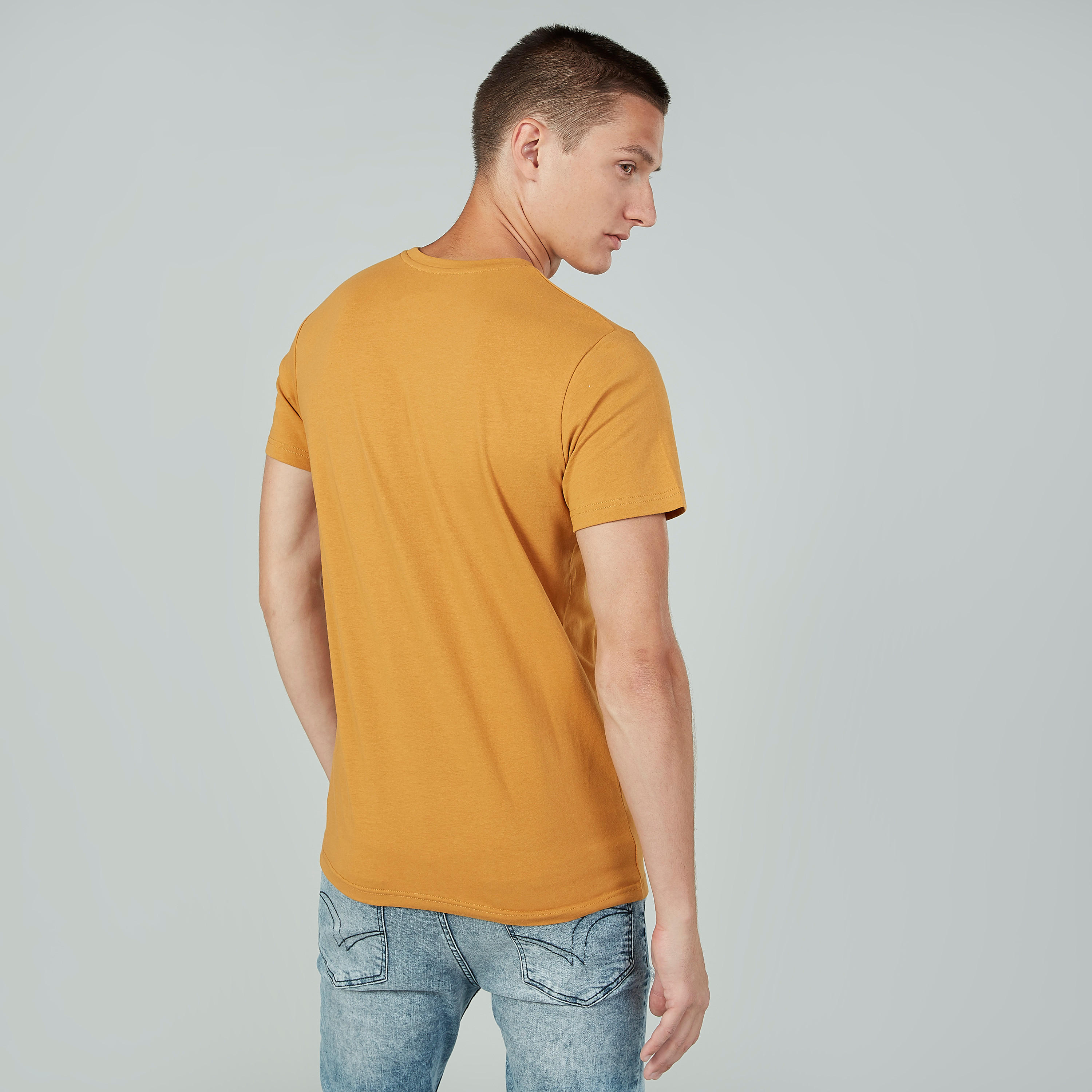 تيشيرت بياقة مستديرة وأكمام قصيرة وطبعات من لي كوبر-men-clothing-tshirtsandpolos-tshirts-image-4