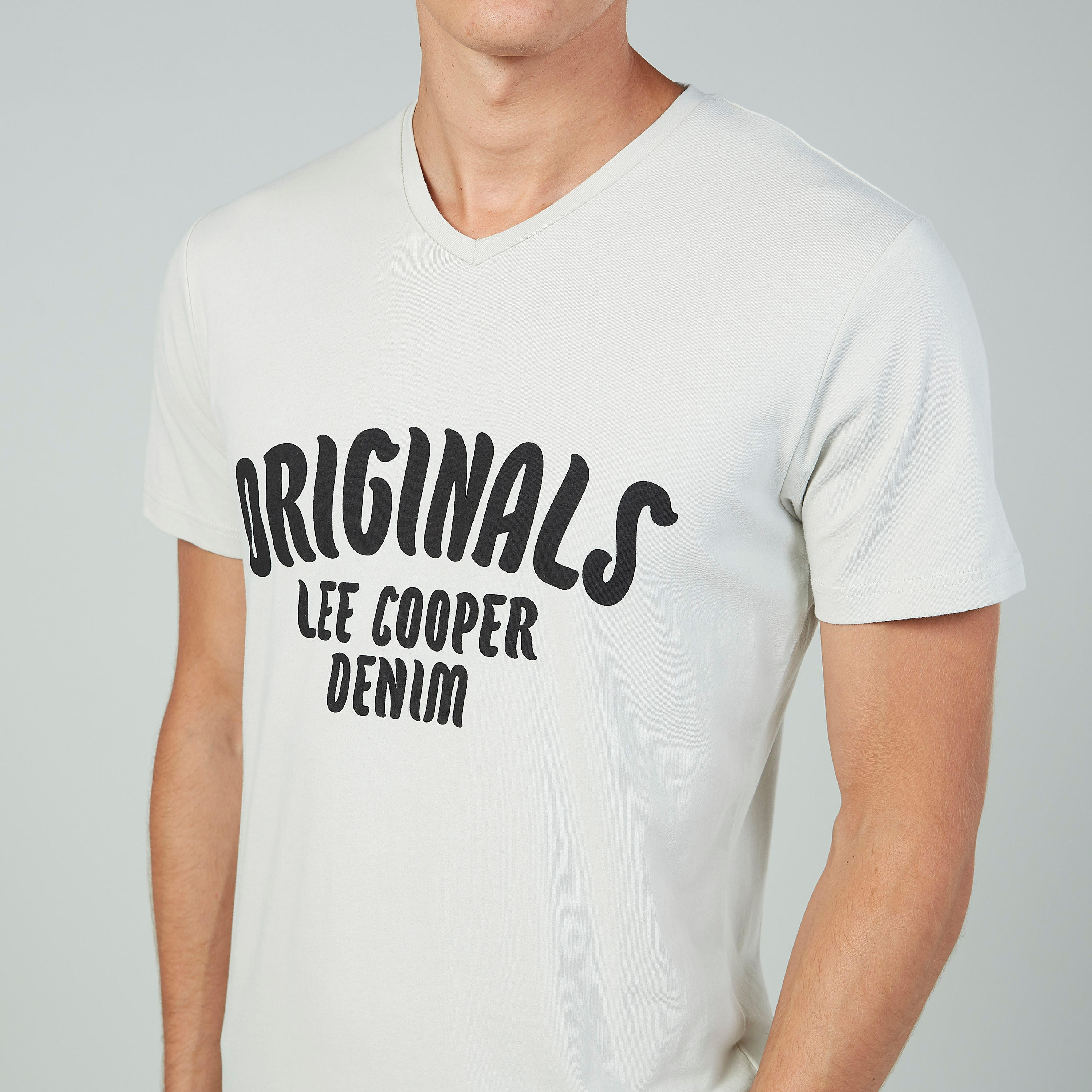 Lee Cooper Printed T-shirt with V-neck and Short Sleeves-men-clothing-tshirtsandpolos-tshirts-image-3