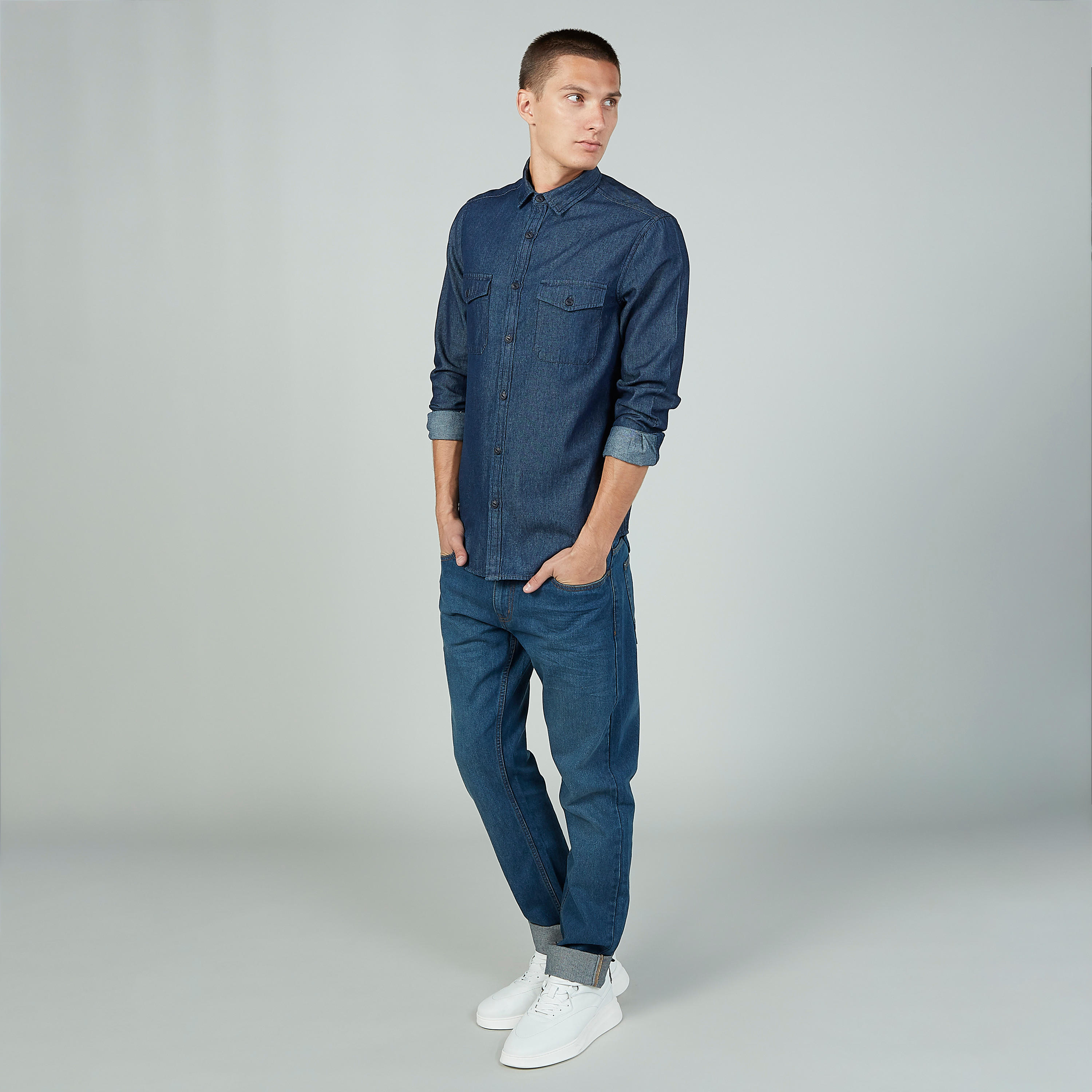 قميص سادة بأكمام طويلة وجيوب بطيّة من لي كوبر-men-clothing-shirts-image-2