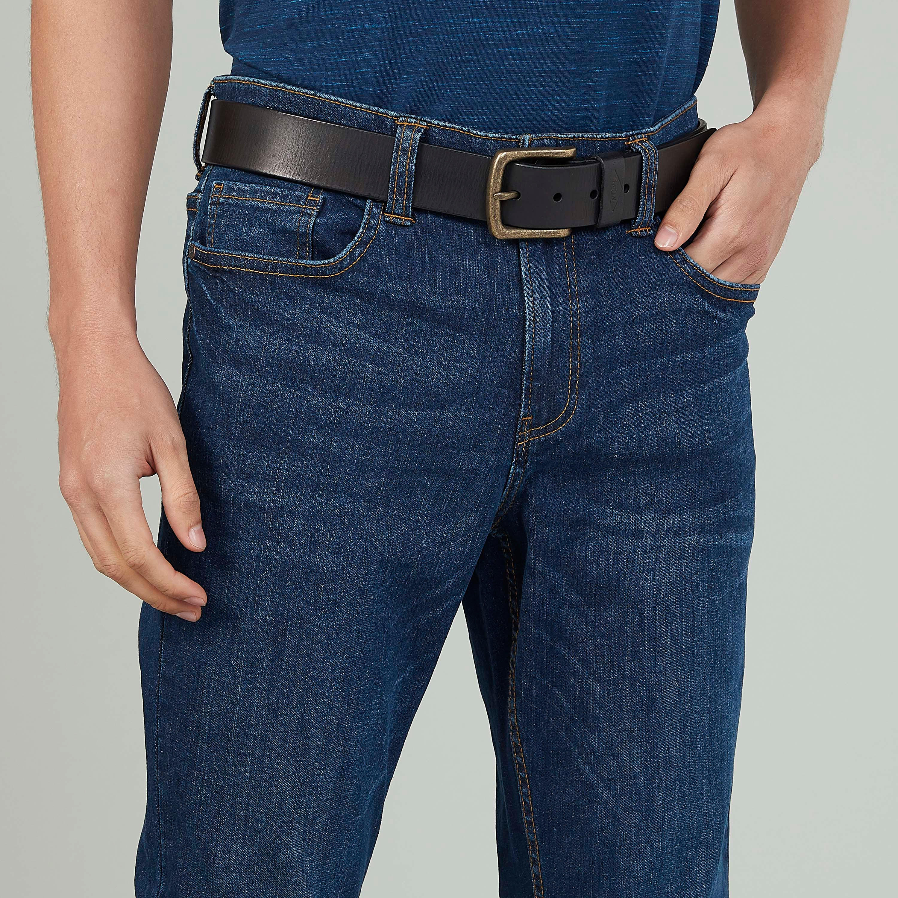 حزام بارز الملمس بإبزيم إغلاق بدبوس من لي كوبر-men-beltsandwallets-belts-image-2