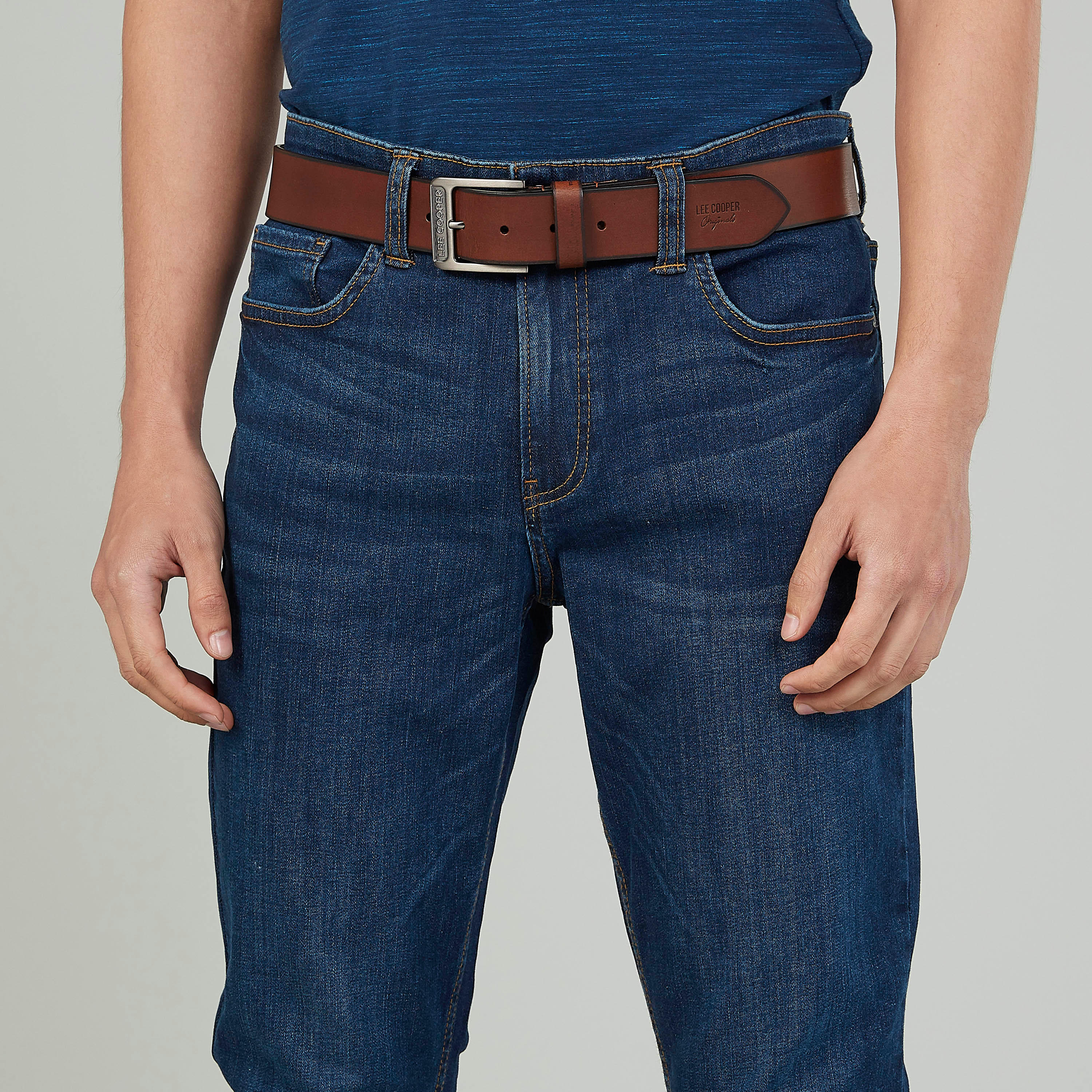 حزام بارز الملمس بإبزيم إغلاق بدبوس من لي كوبر-men-beltsandwallets-belts-image-2