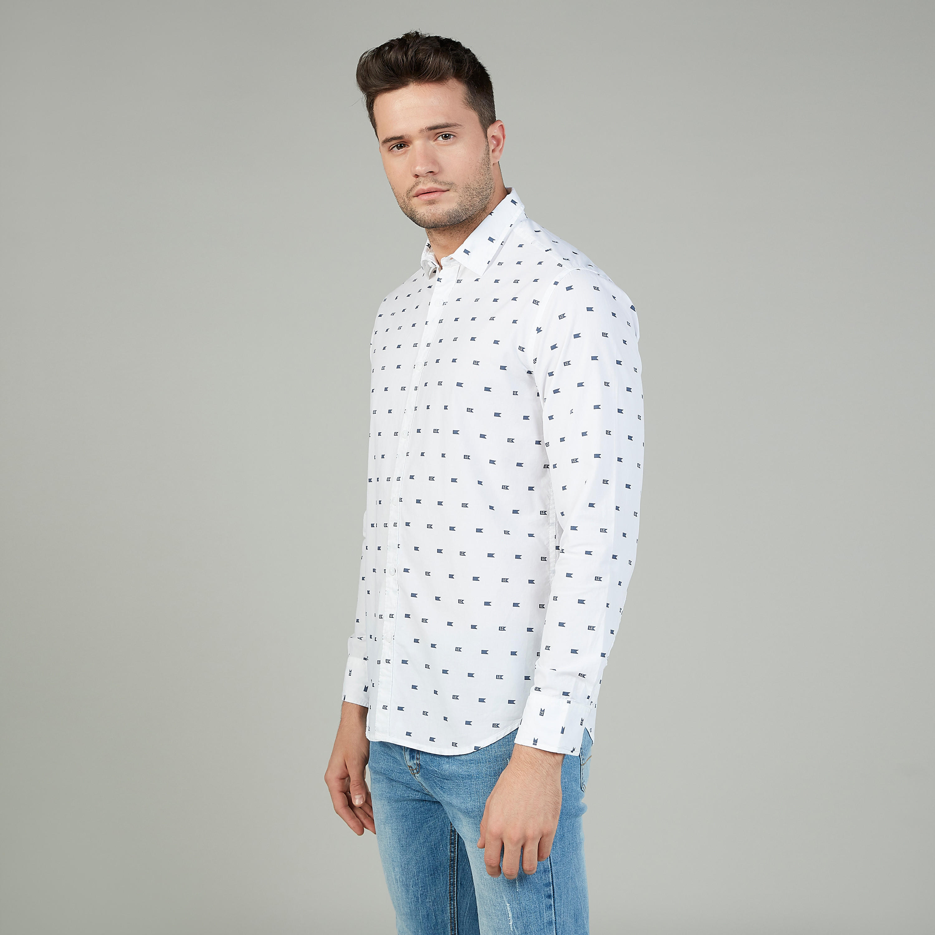 قميص بياقة عاديّة وأكمام طويلة وطبعات من لي كوبر-men-clothing-shirts-image-1