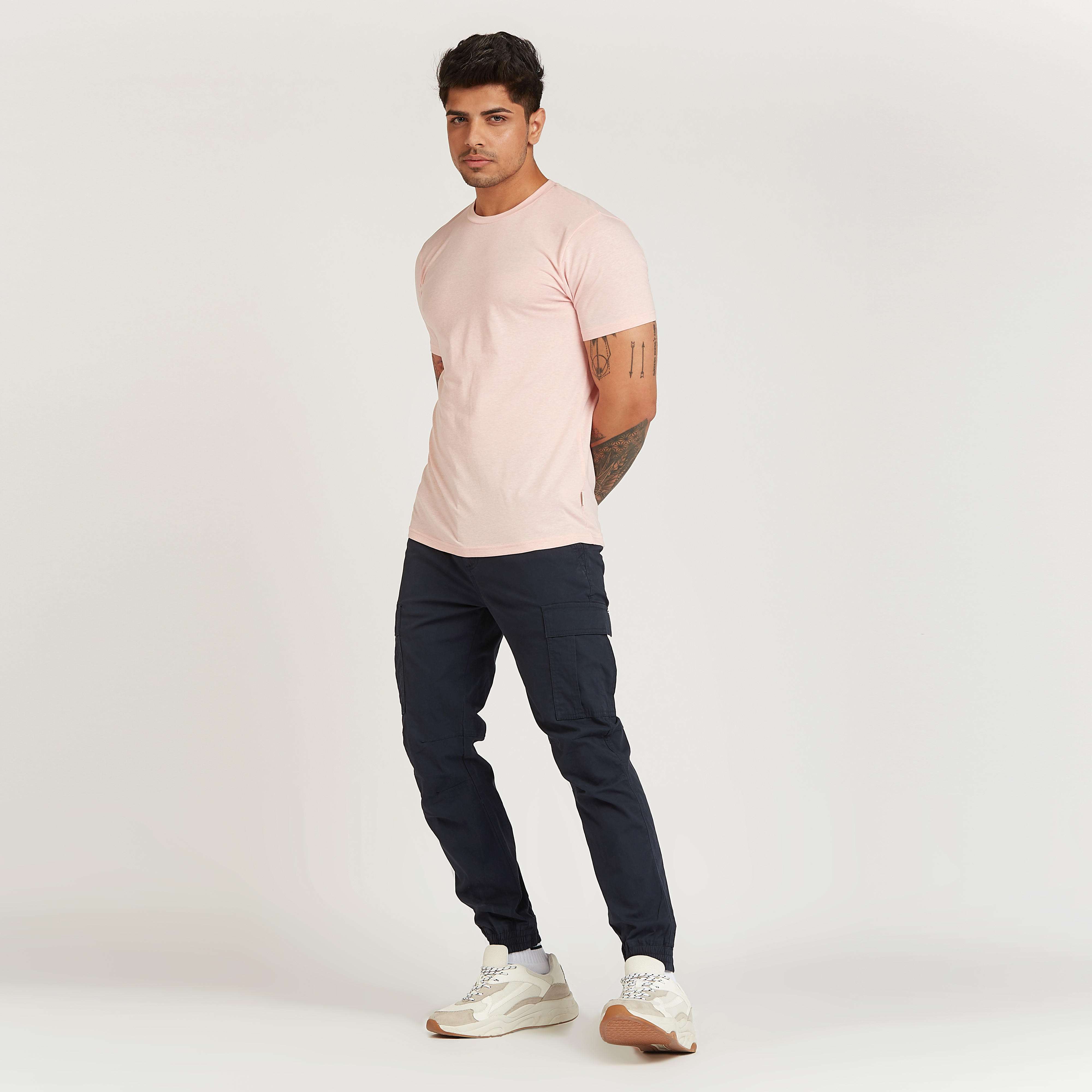 بنطلون كارجو سكيني سادة بخصر مرن من لي كوبر-men-clothing-bottoms-joggers-image-2