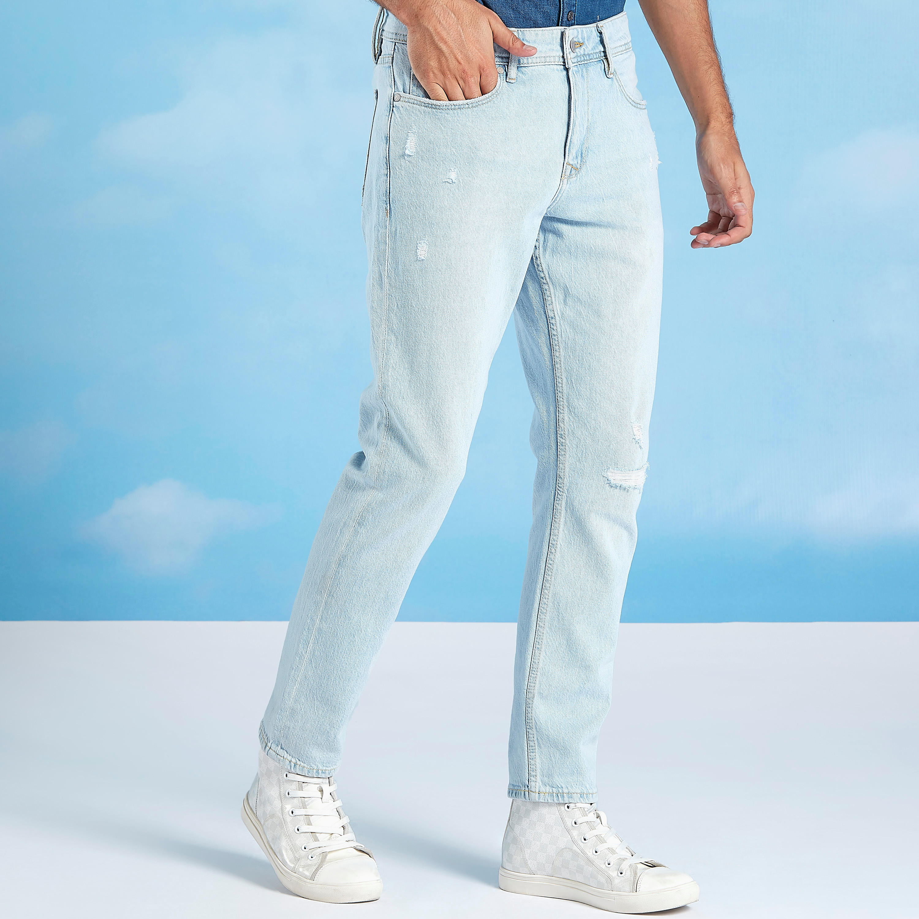 بنطلون جينز سادة بقصّة سليم وجيوب من لي كوبر-men-clothing-bottoms-jeans-image-4