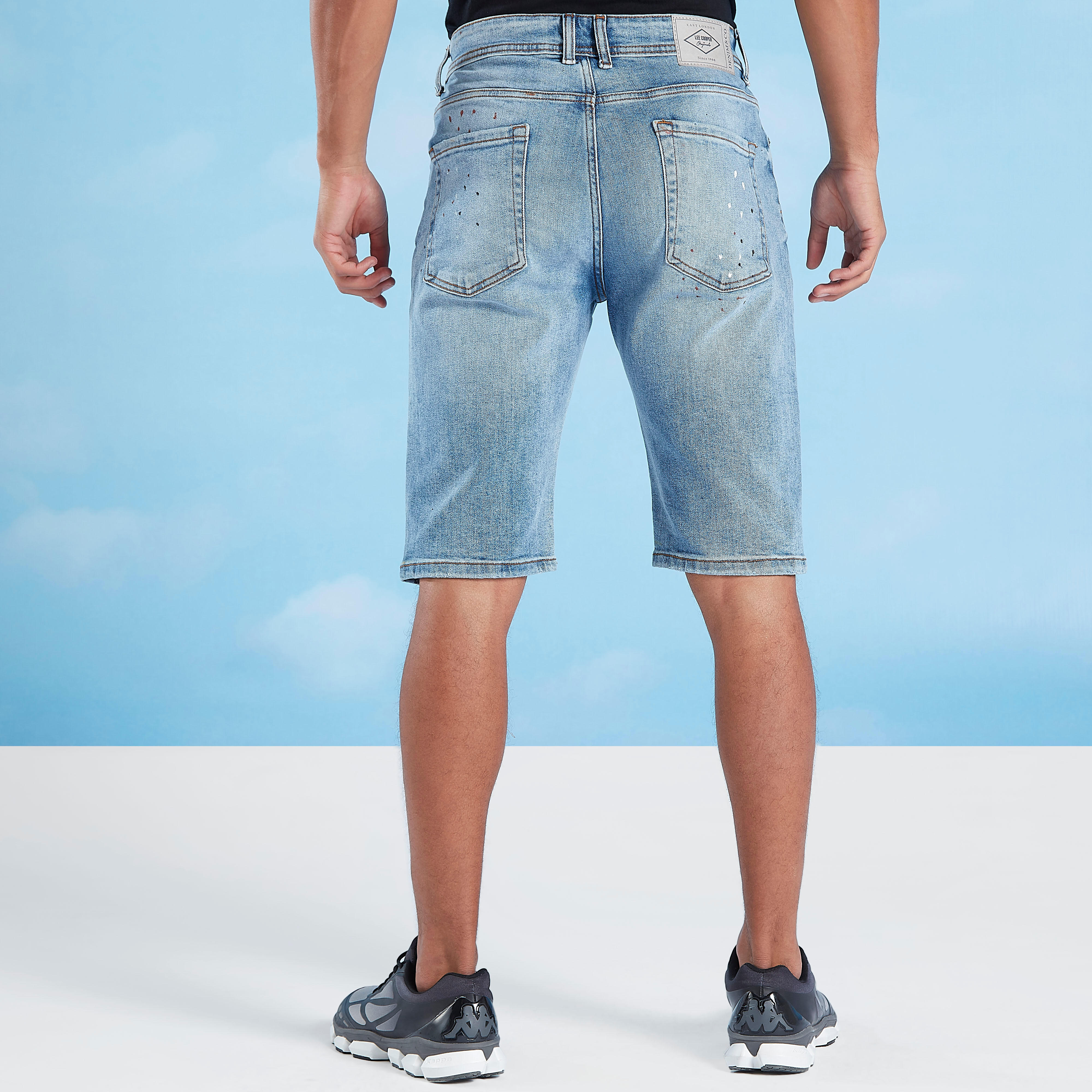 شورت دنيم بخصر متوسط الإرتفاع بجيوب وعراوي حزام من لي كوبر-men-clothing-bottoms-shorts-image-4