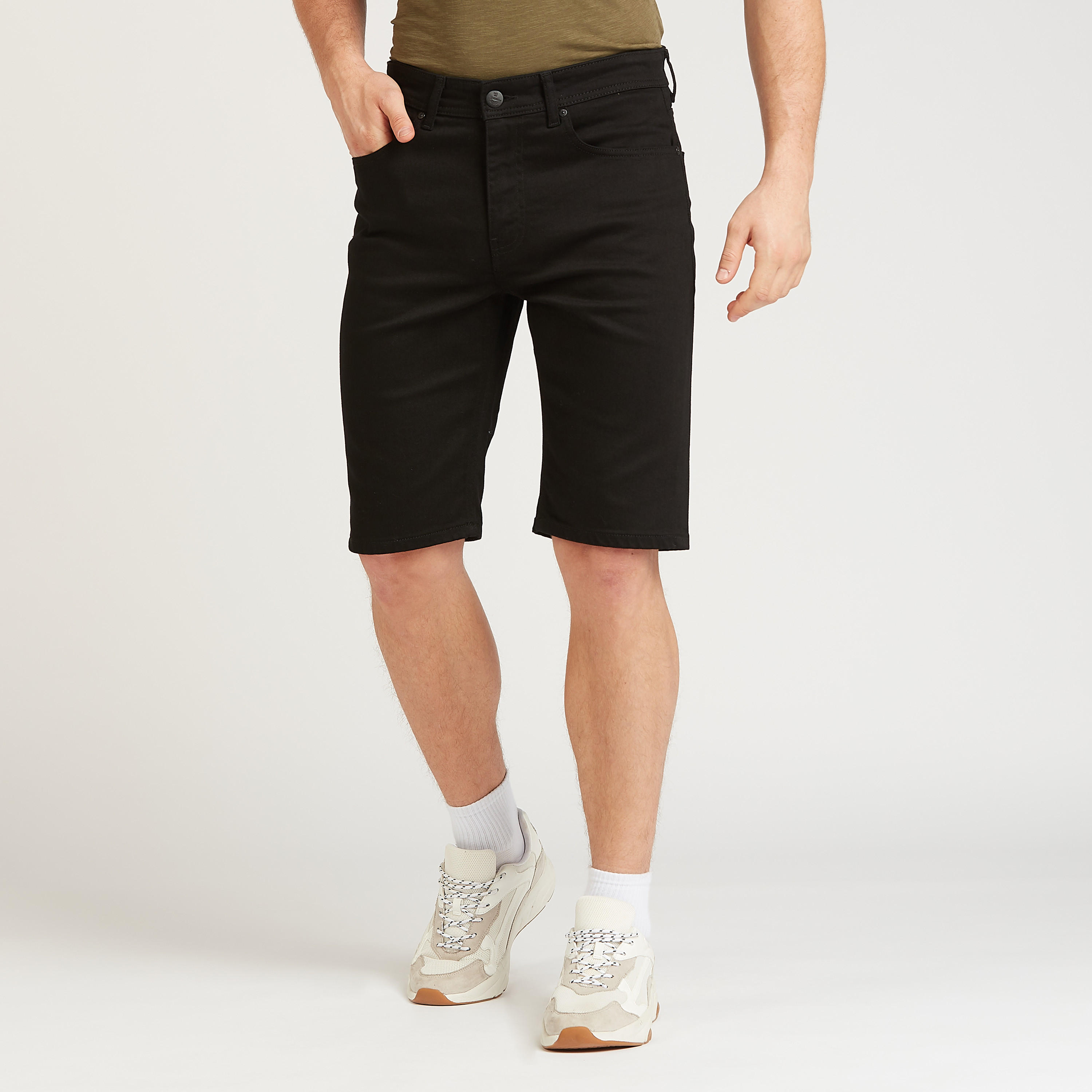 شورت دنيم بخصر متوسط الإرتفاع بجيوب وعراوي حزام من لي كوبر-men-clothing-bottoms-shorts-image-1