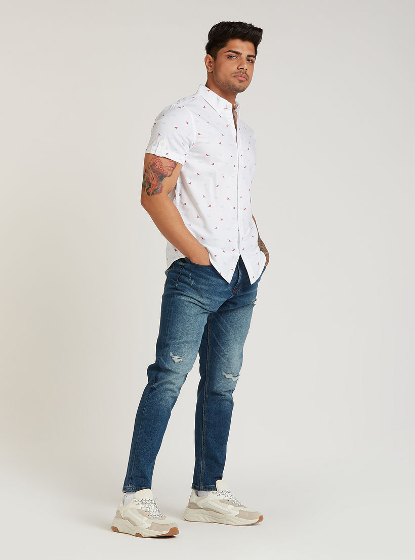 قميص سليم وياقة عادية وأكمام قصيرة وطبعات من لي كوبر-men-clothing-shirts-image-5