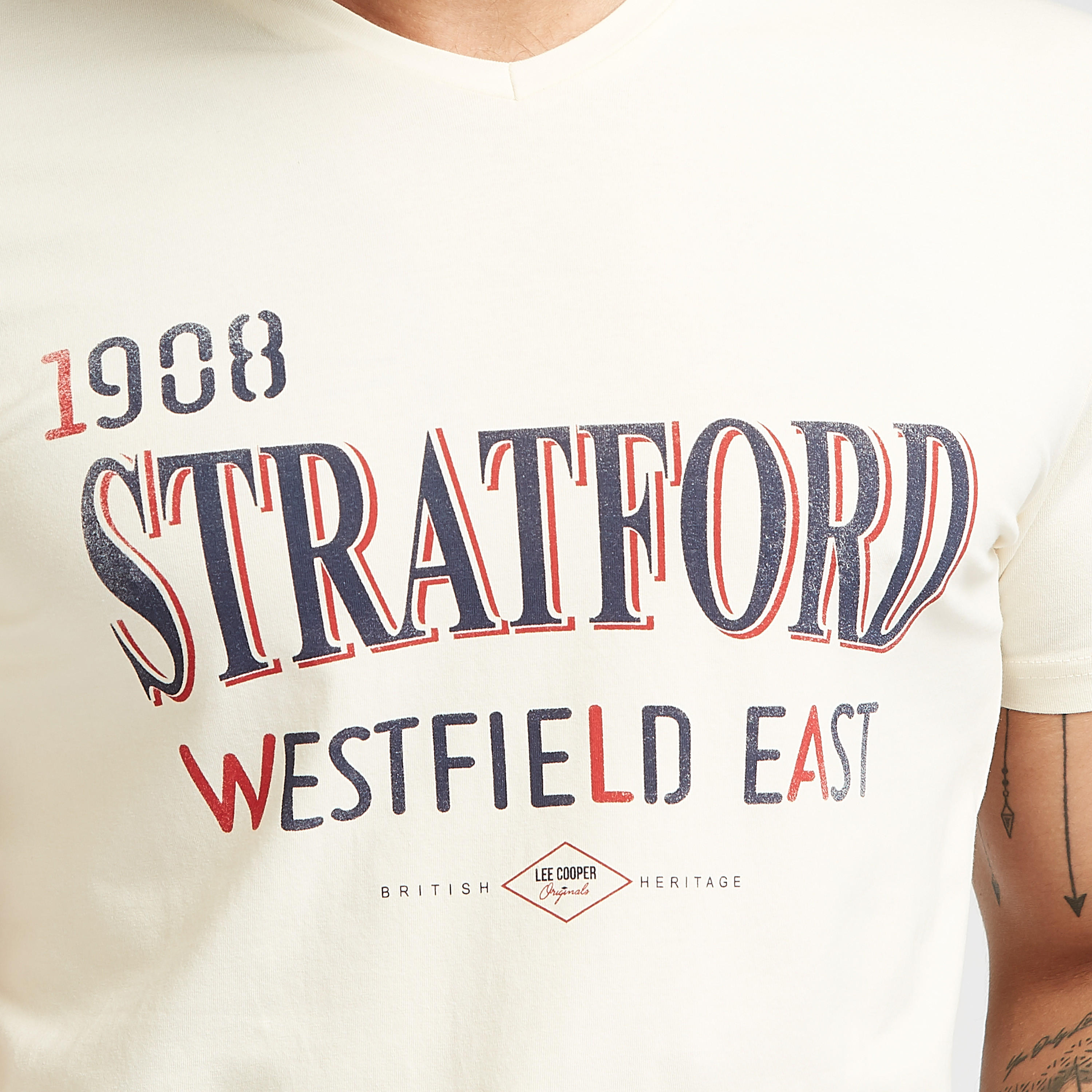 Lee Cooper Typographic Print T-shirt with V-Neck and Short Sleeves-men-clothing-tshirtsandpolos-tshirts-image-3