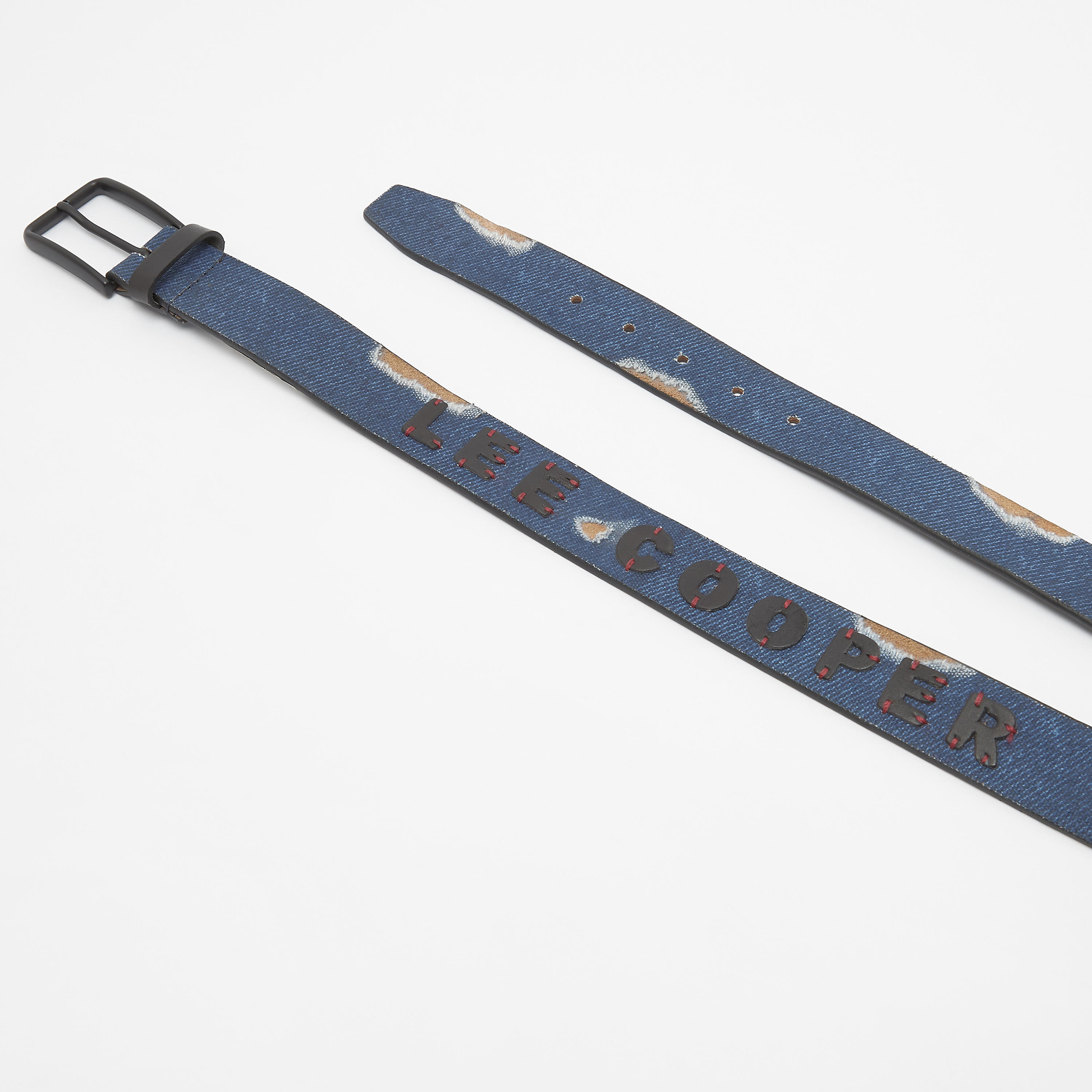 حزام بارز الملمس بإبزيم إغلاق بتفاصيل مزخرفةمن لي كوبر-men-beltsandwallets-belts-image-3