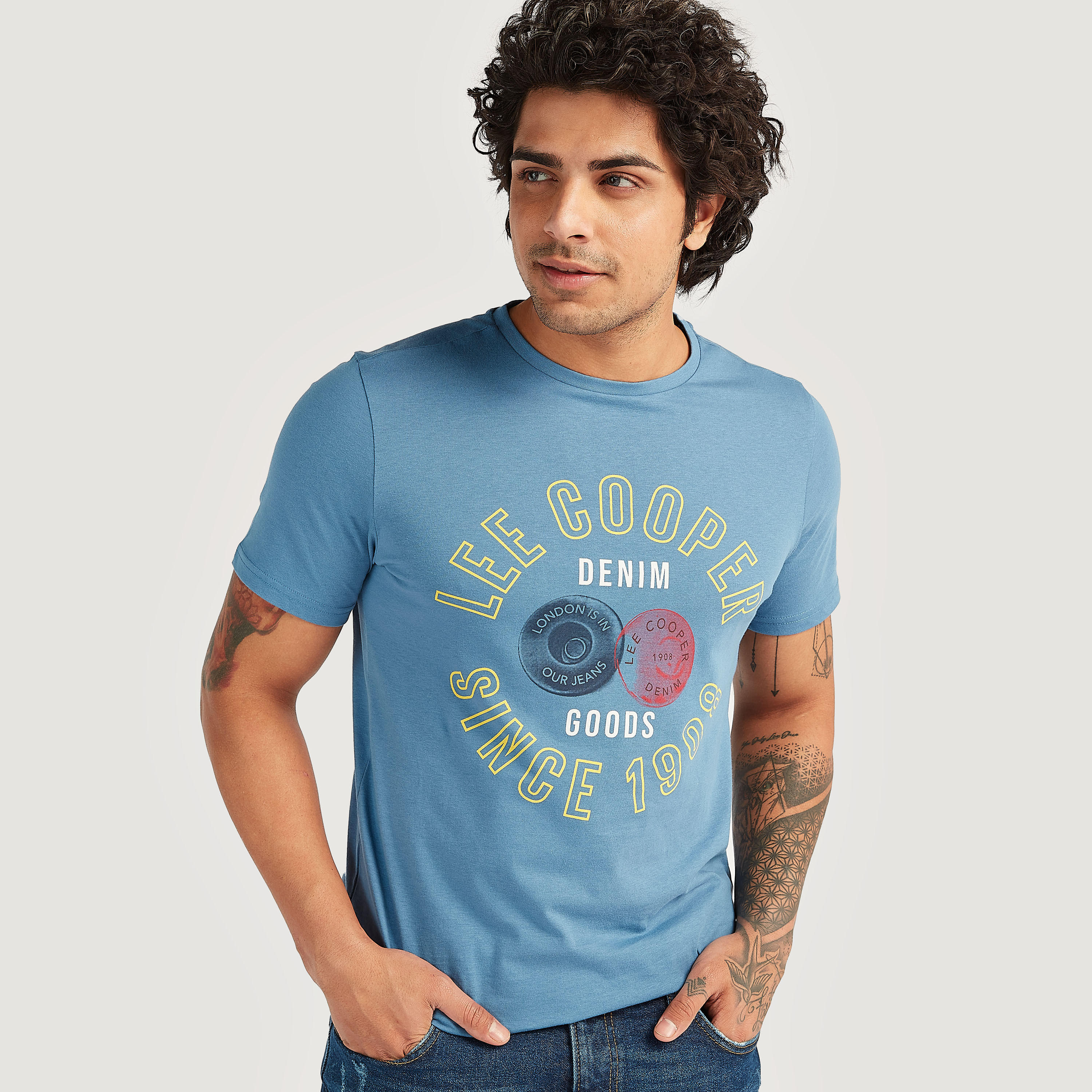 تيشيرت بأكمام قصيرة وطبعات من لي كوبر-men-clothing-tshirtsandpolos-tshirts-image-1