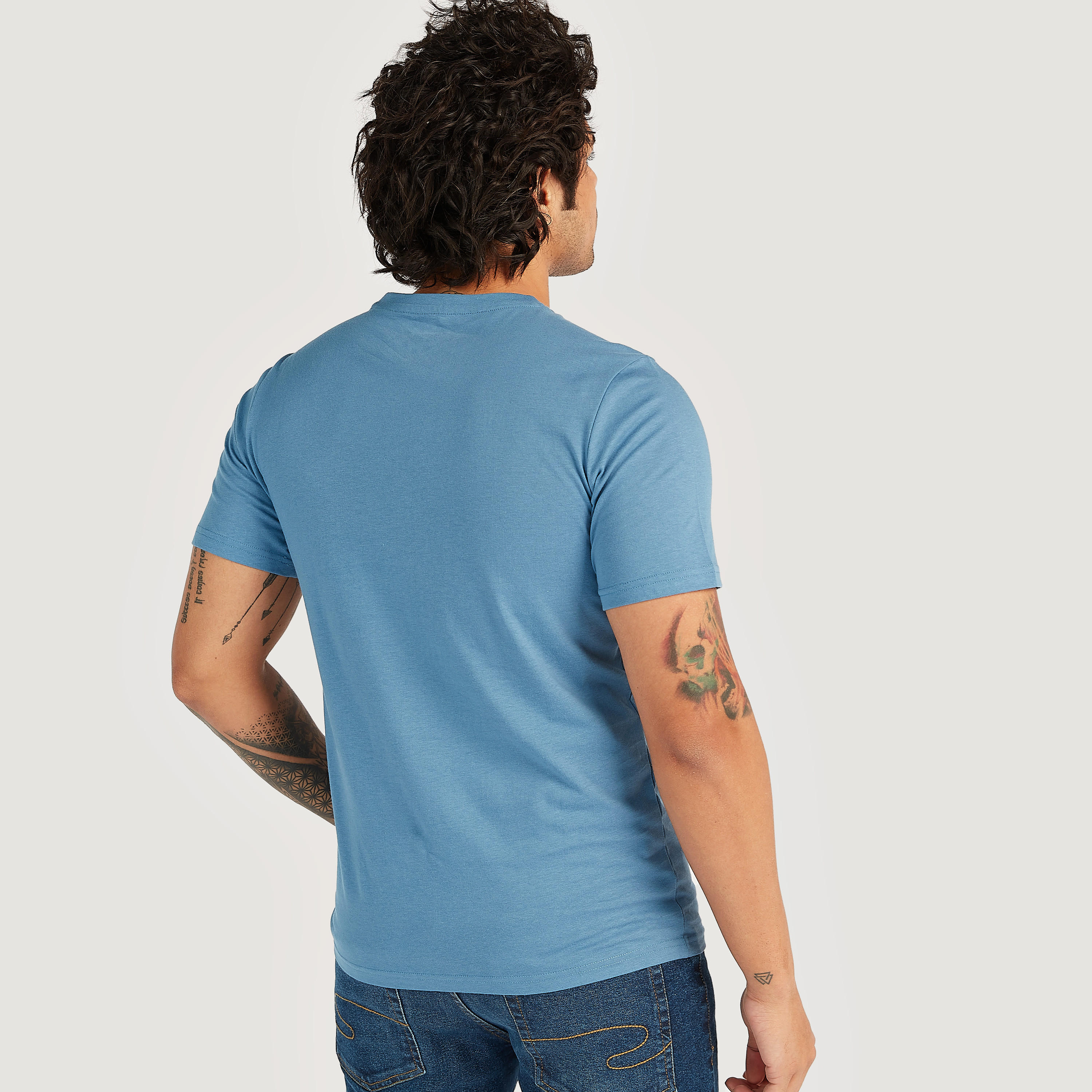 تيشيرت بأكمام قصيرة وطبعات من لي كوبر-men-clothing-tshirtsandpolos-tshirts-image-4