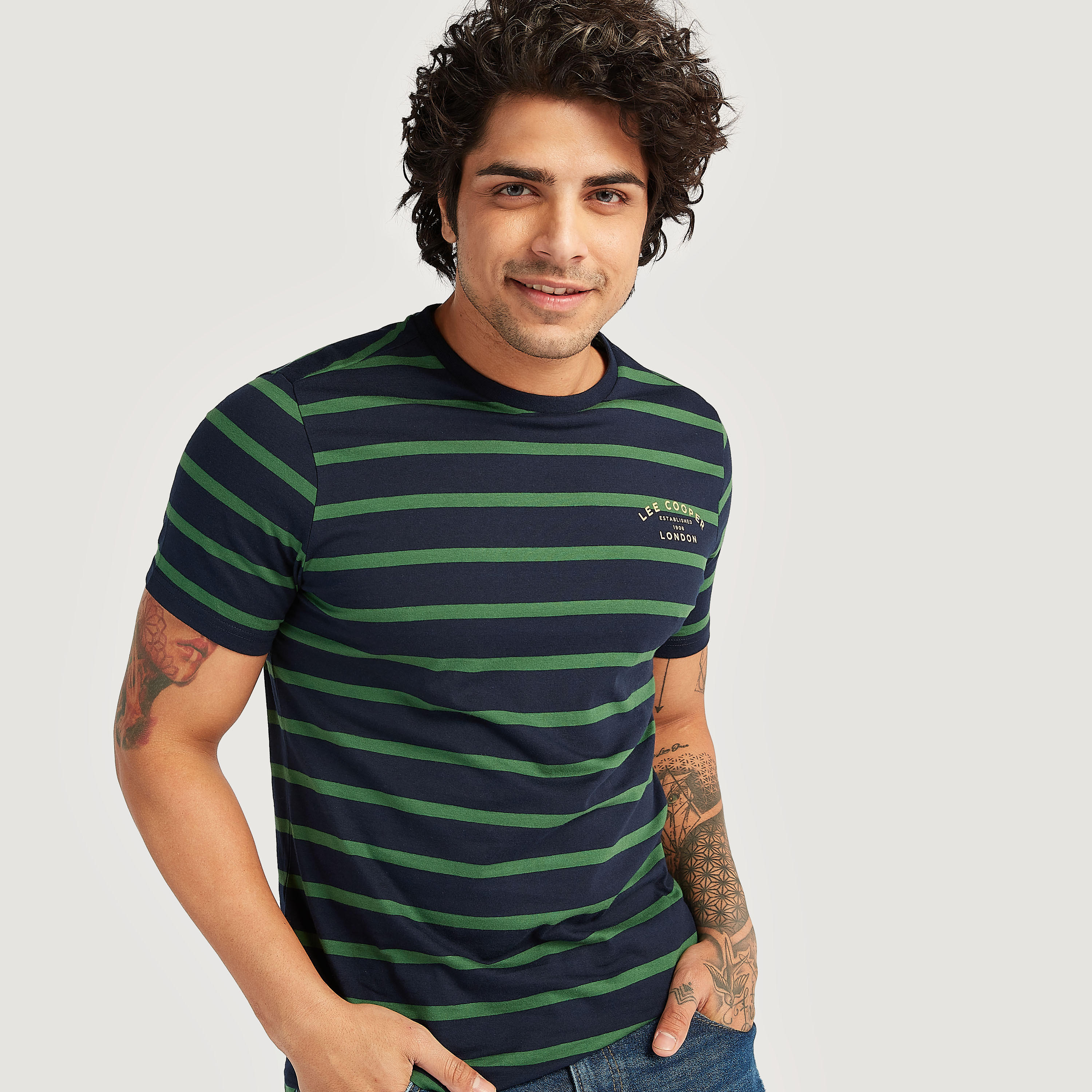 تيشيرت مخطّط بأكمام قصيرة من لي كوبر-men-clothing-tshirtsandpolos-tshirts-image-4