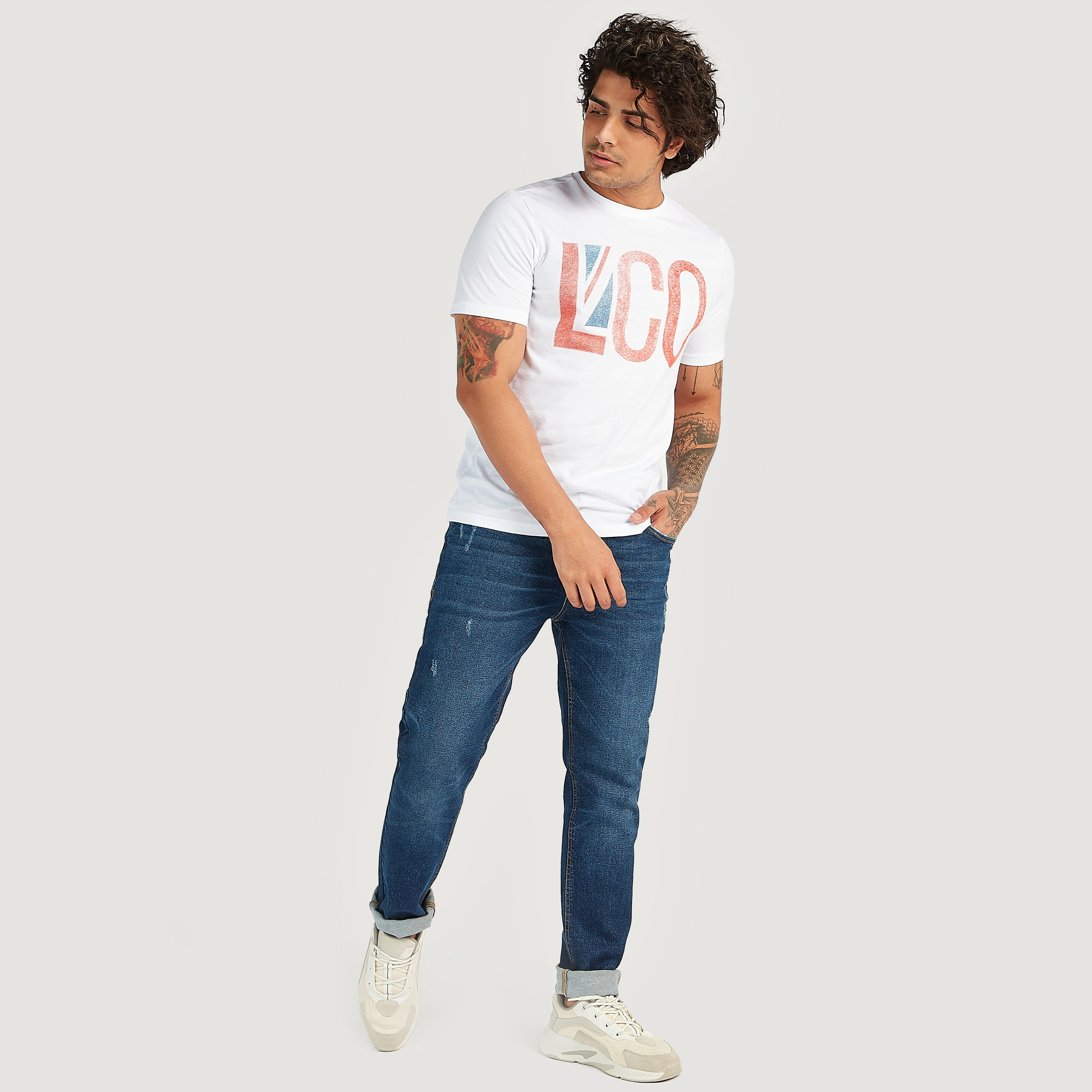 تيشيرت بأكمام قصيرة وطبعات من لي كوبر-men-clothing-tshirtsandpolos-tshirts-image-2