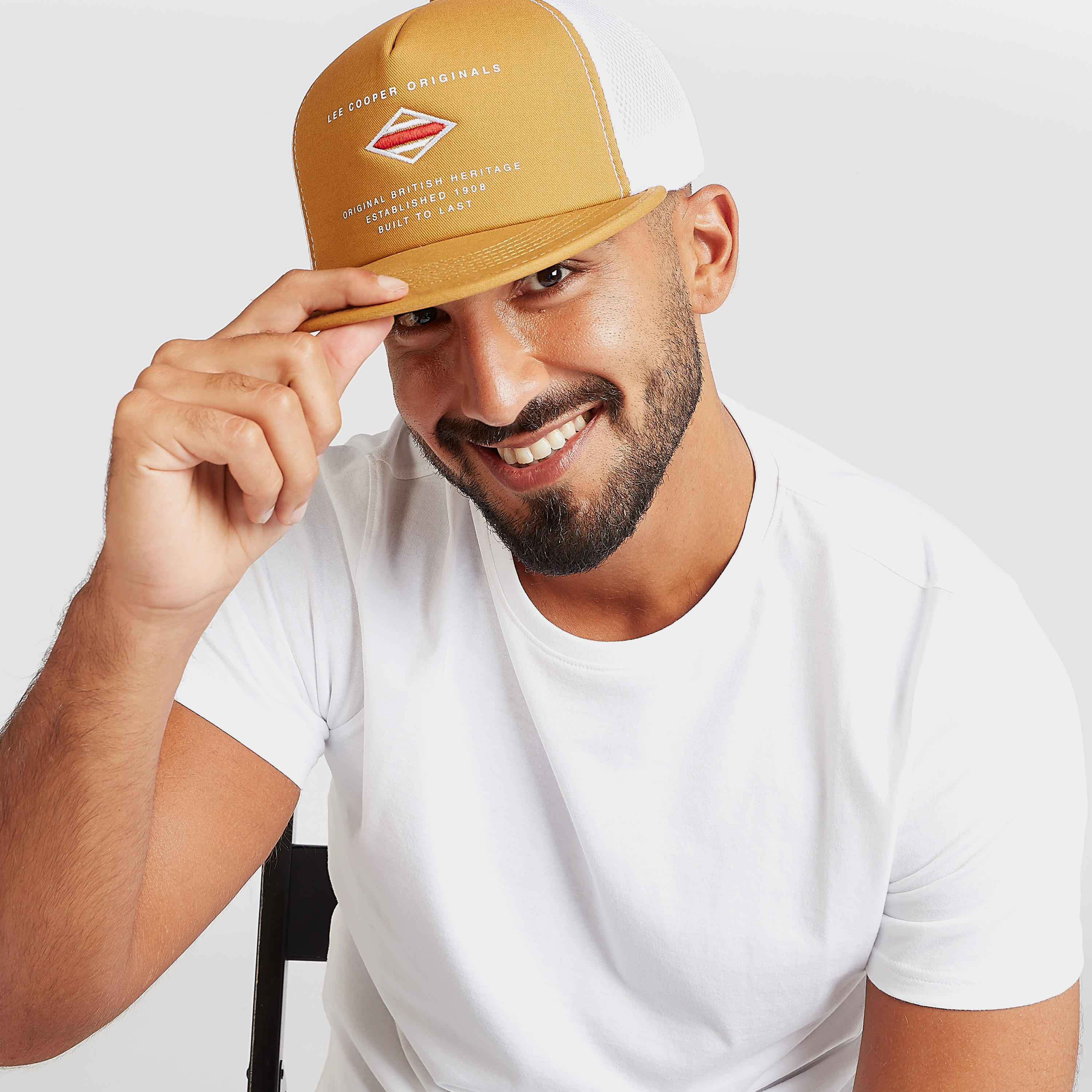 قبعة كاب بطبعات وزر إغلاق من لي كوبر-men-caps-image-2