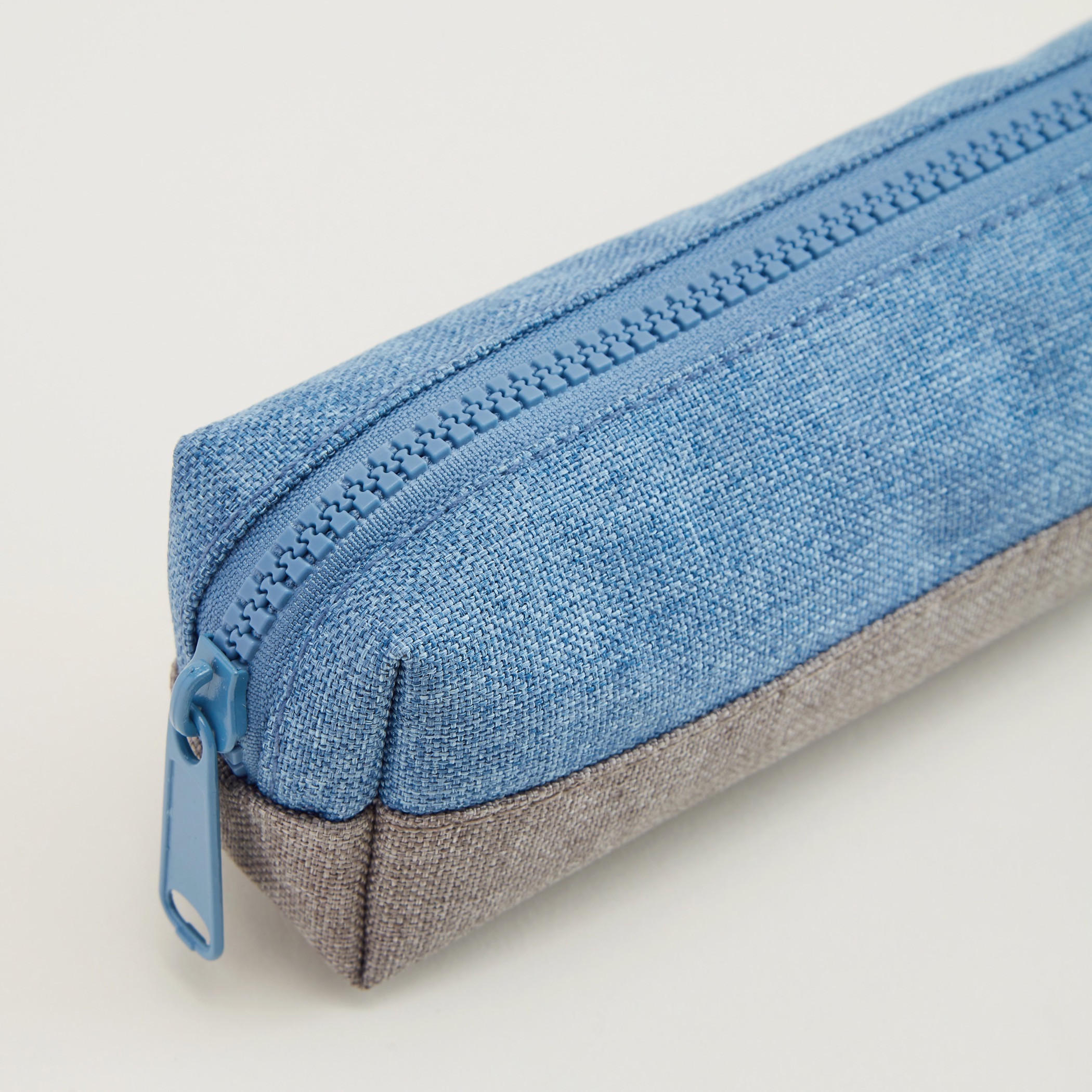 Lee Cooper Textured Pencil Case with Zip Closure-men-bags-image-2