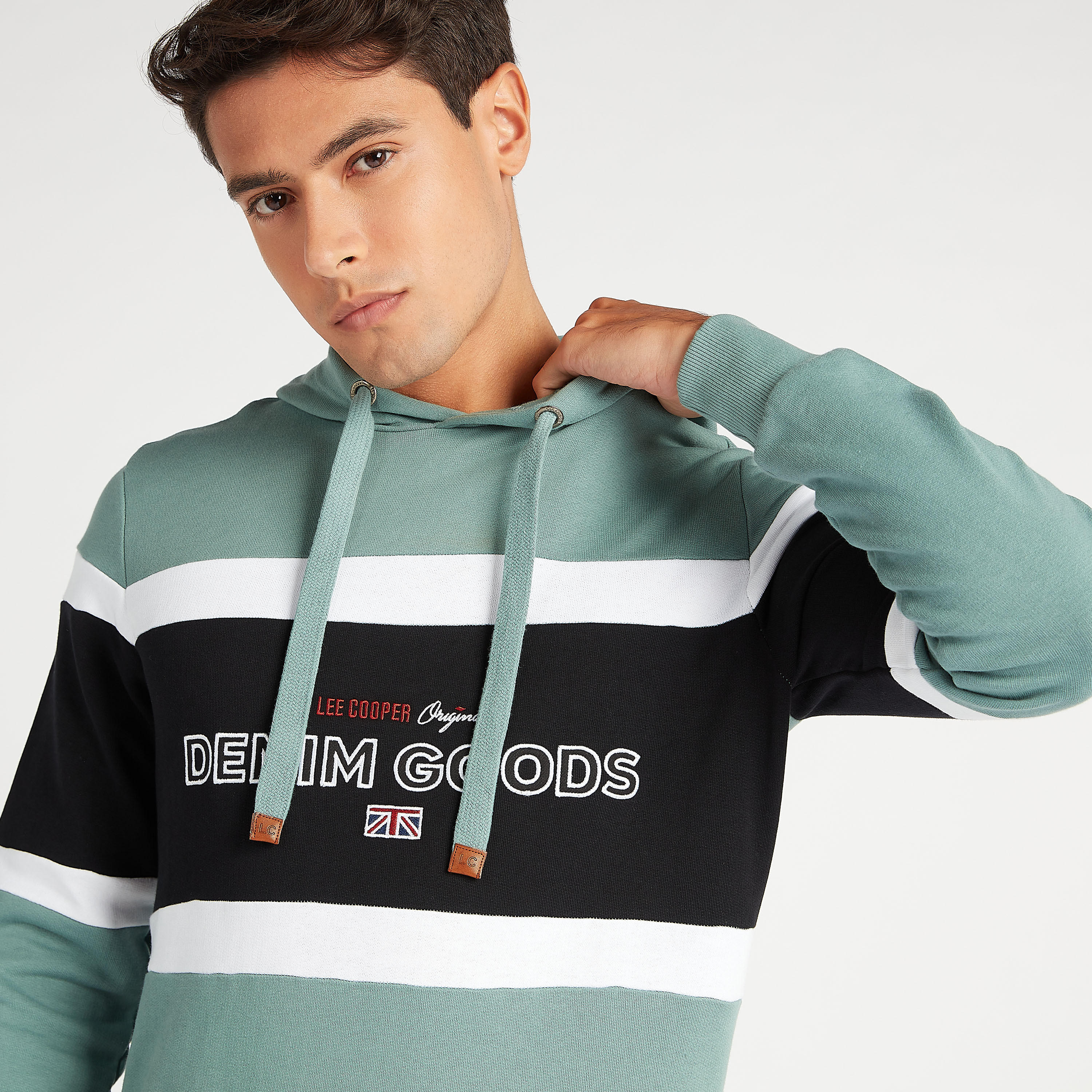 هودي مستدام بطبعات وأكمام طويلة وجيوب من لي كوبر-men-winterwear-hoodiesandsweatshirts-image-3