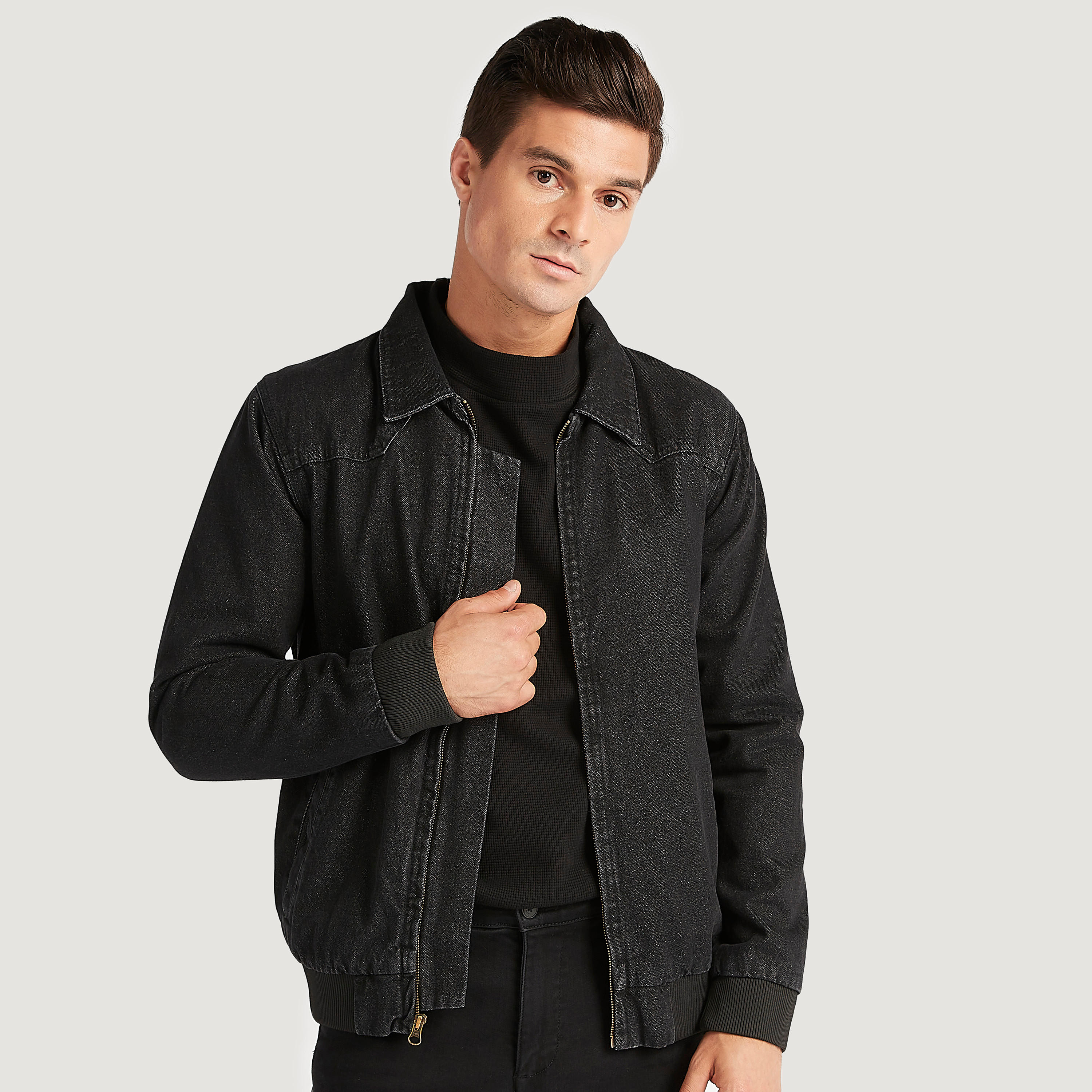 جاكيت مستدام دينم بسحّاب وياقة عادية من لي كوبر-men-clothing-jacketsandblazers-jackets-image-1