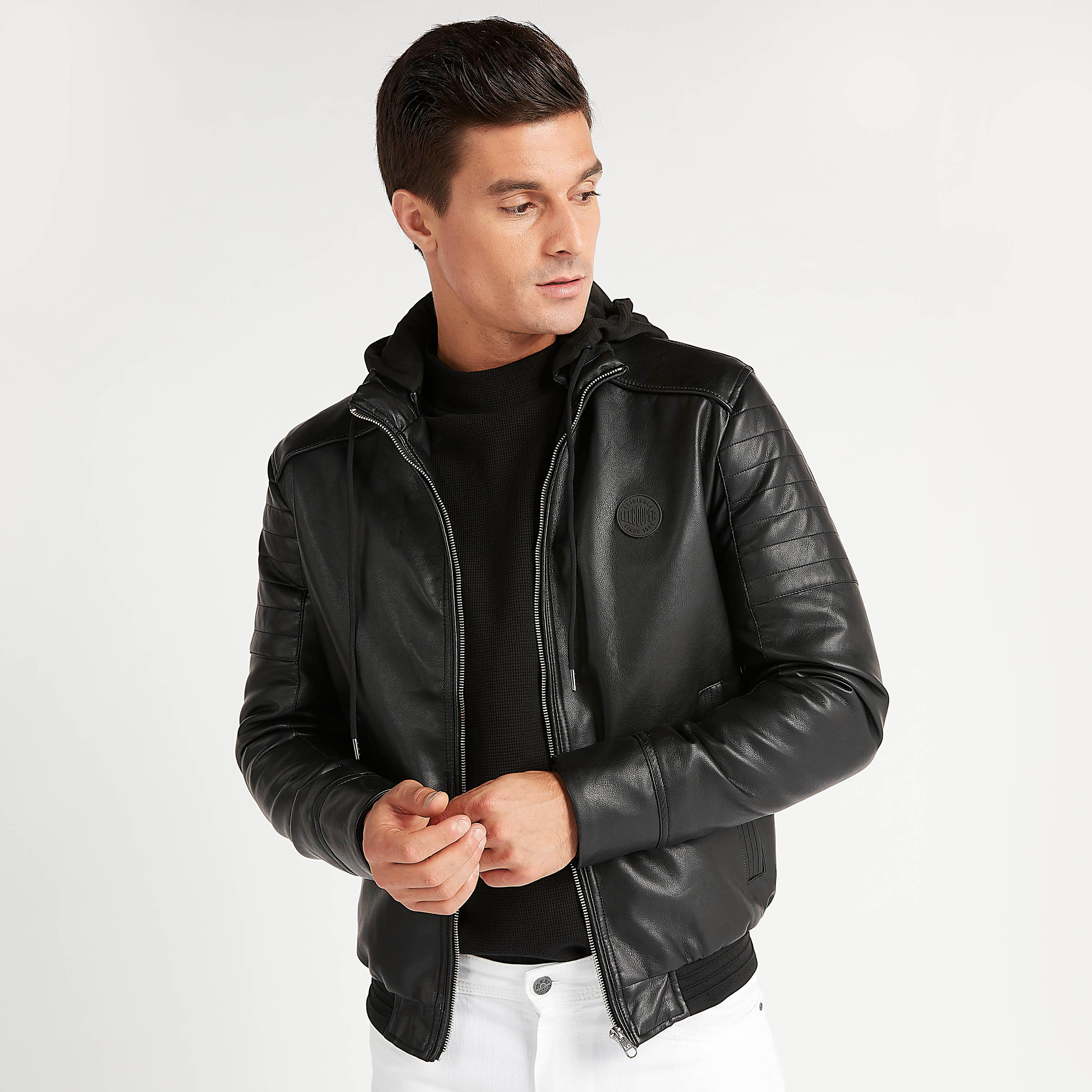جاكيت بايكر بسحّاب وقبّعة وجيوب من لي كوبر-men-clothing-jacketsandblazers-jackets-image-1