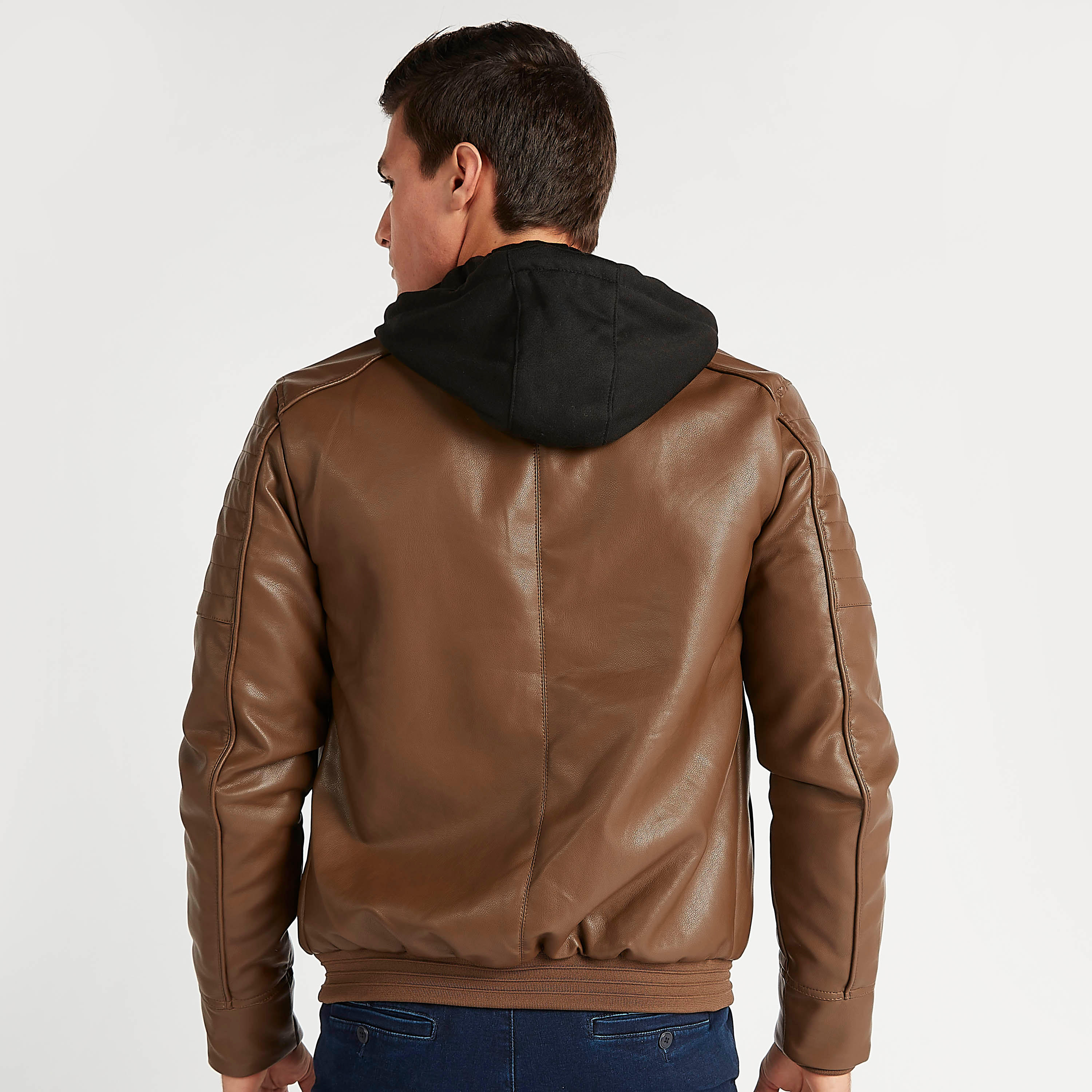 جاكيت بايكر بسحّاب وقبّعة وجيوب من لي كوبر-men-clothing-jacketsandblazers-jackets-image-8